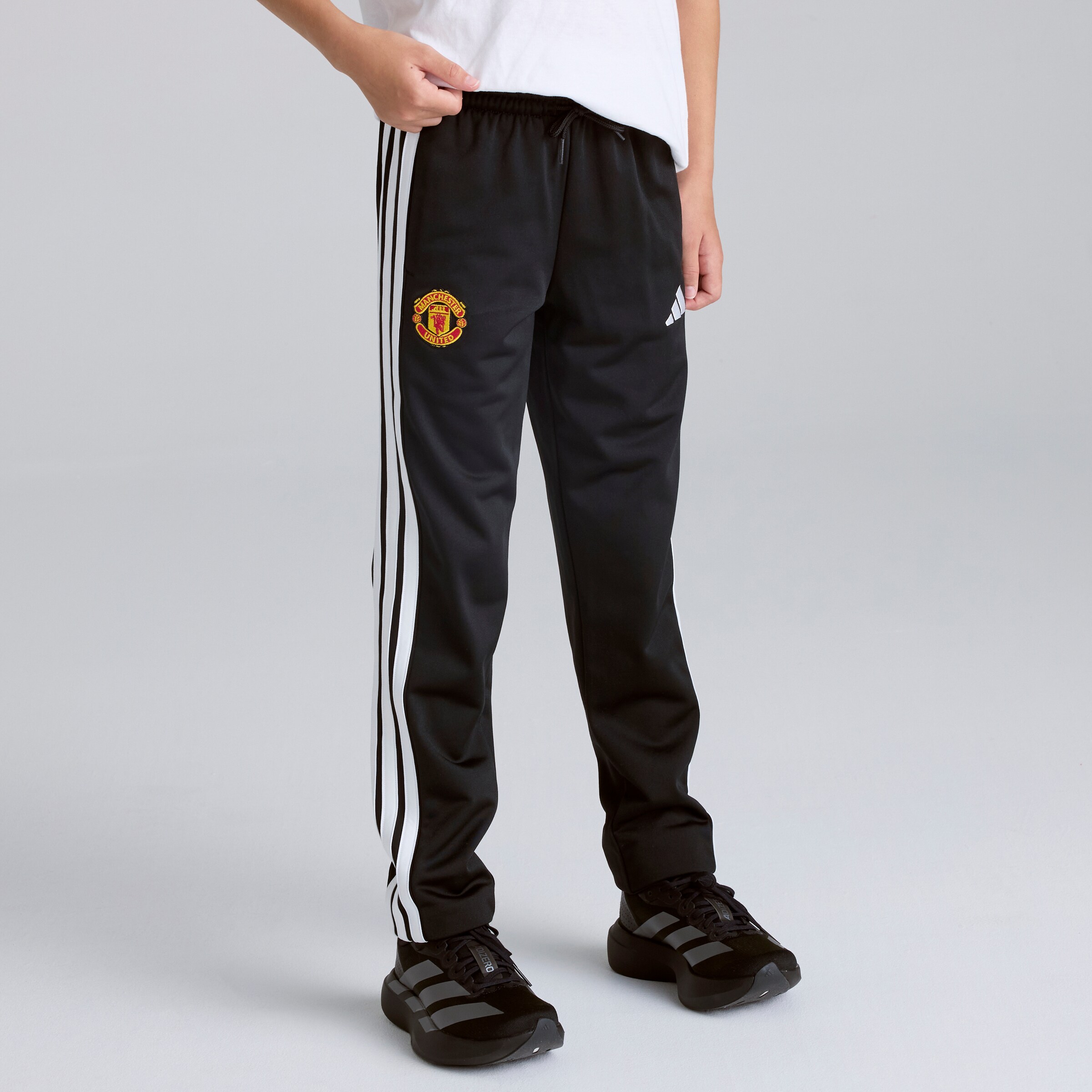 Manchester United x adidas Kids Essentials CLIMACOOL Tracksuit Black Black Detail [4-7]