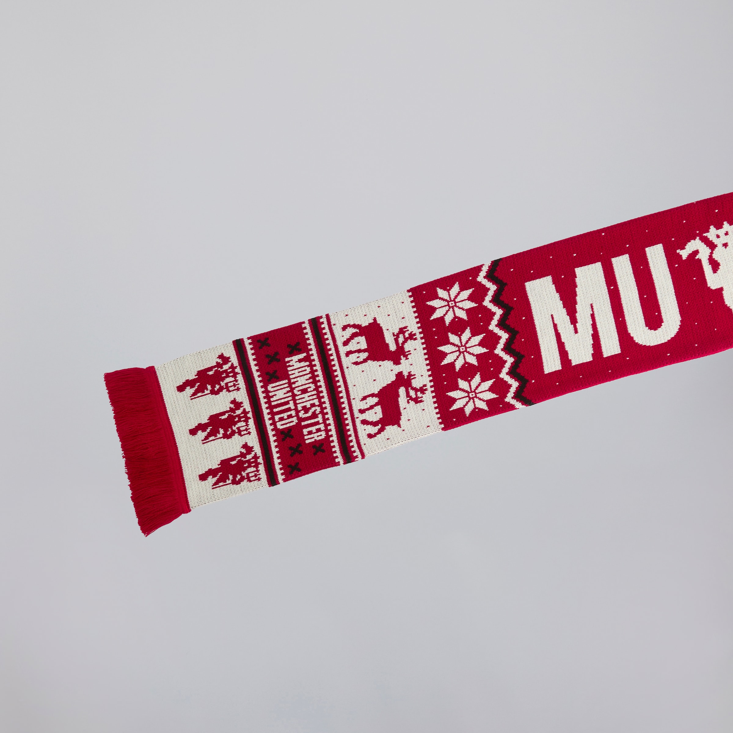 Manchester United Fairisle Christmas Scarf Multi Multi Detail [3-4]