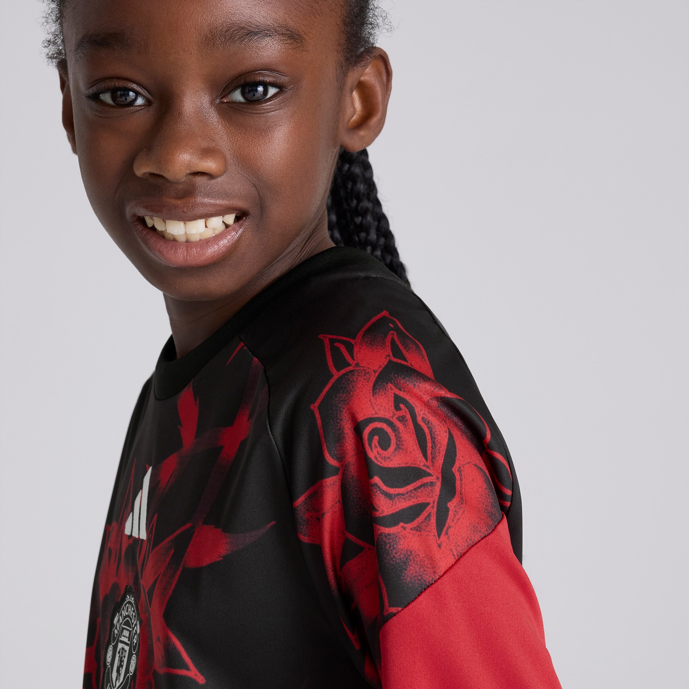 Manchester United Kids 26/27 Home Pre Match Jersey Red Detail [7-7]