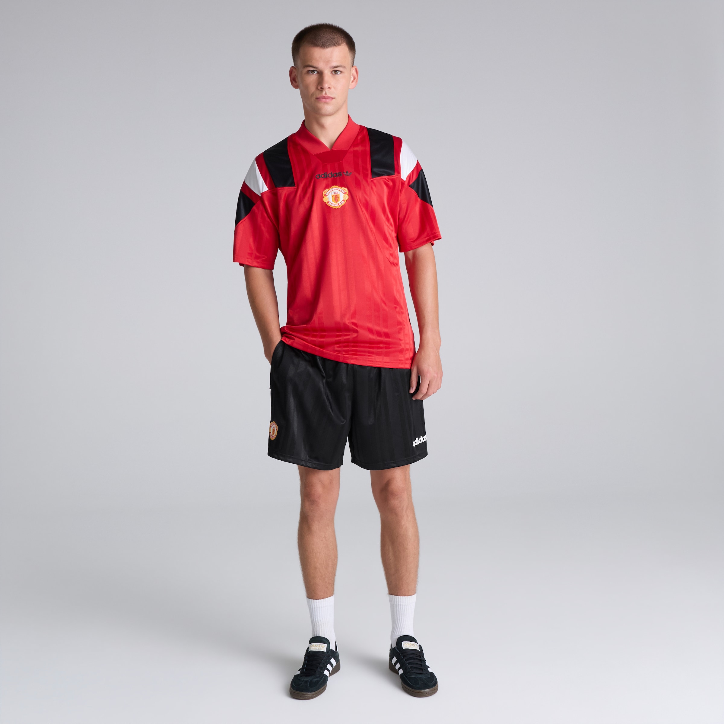 Manchester United x adidas EQT Shorts Black Black Detail [3-5]