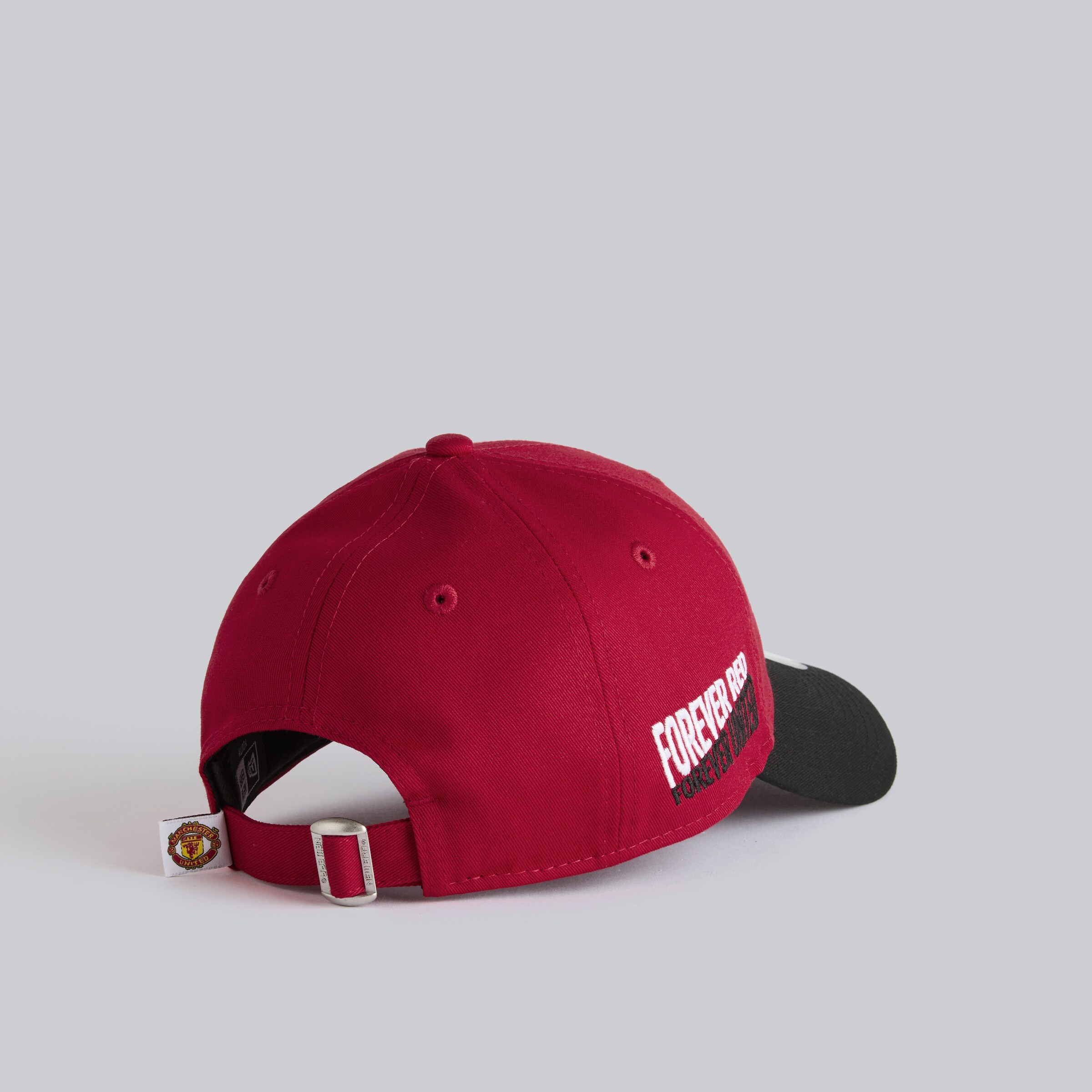 Manchester United x New Era Kids Fred The Red 9Forty Cap Red Red Detail [4-5]