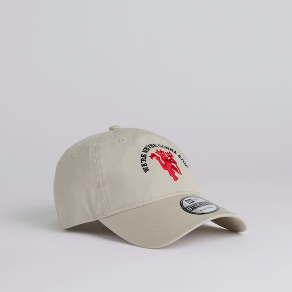 Manchester United x New Era Game Day 9Twenty Cap Beige Beige