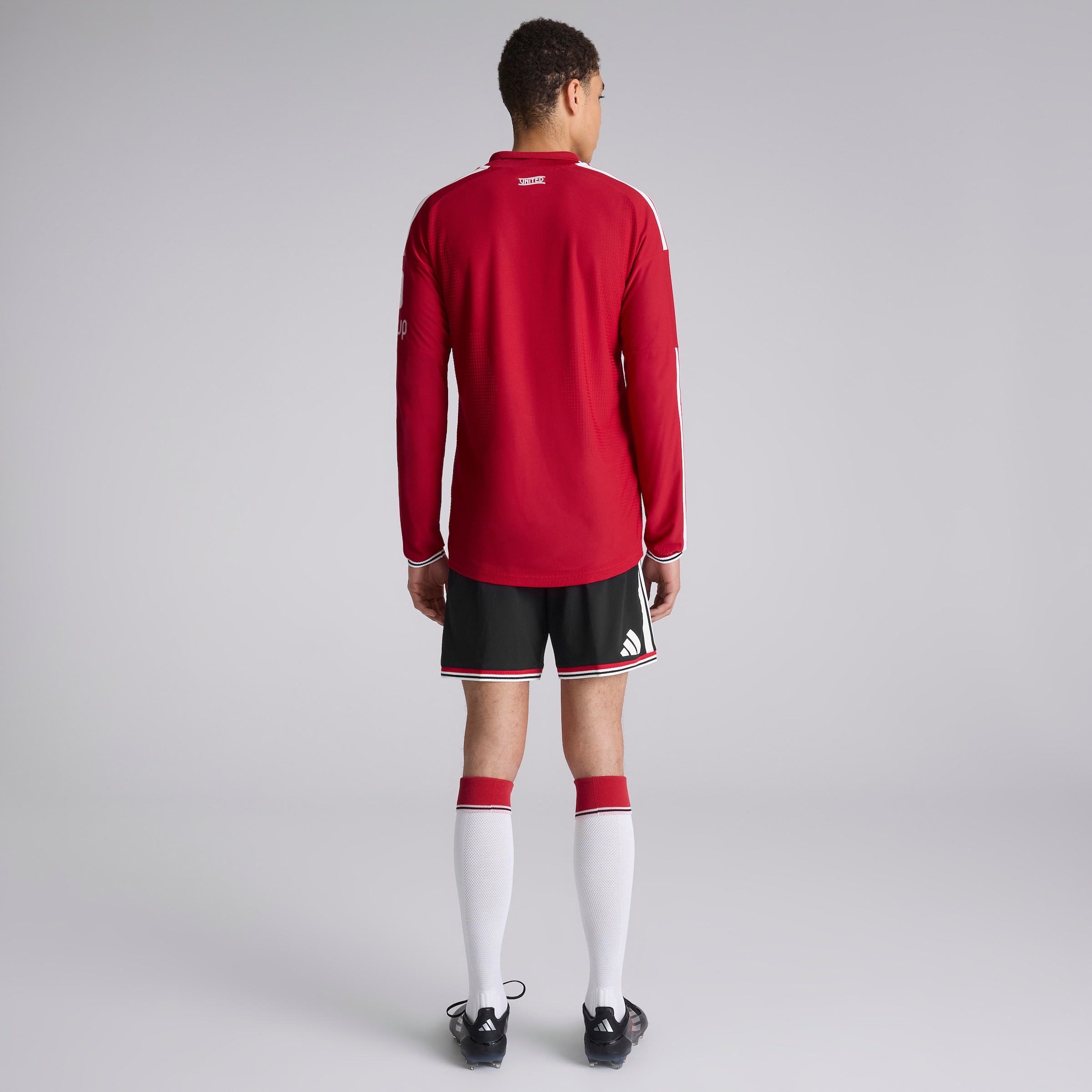 Manchester United 26/27 Home Authentic Shorts Black Black Detail [2-5]