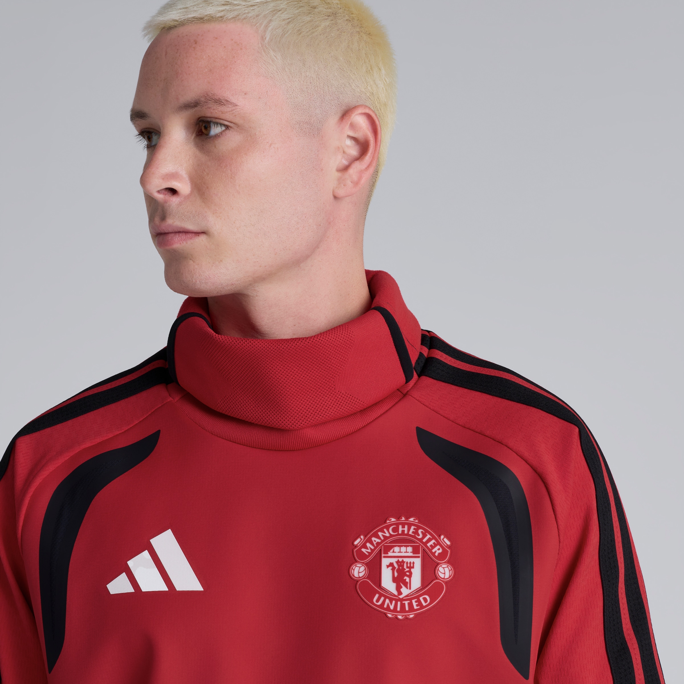 Manchester United 26/27 Training Tiro Authentic Warm Top Red Red Detail [6-7]