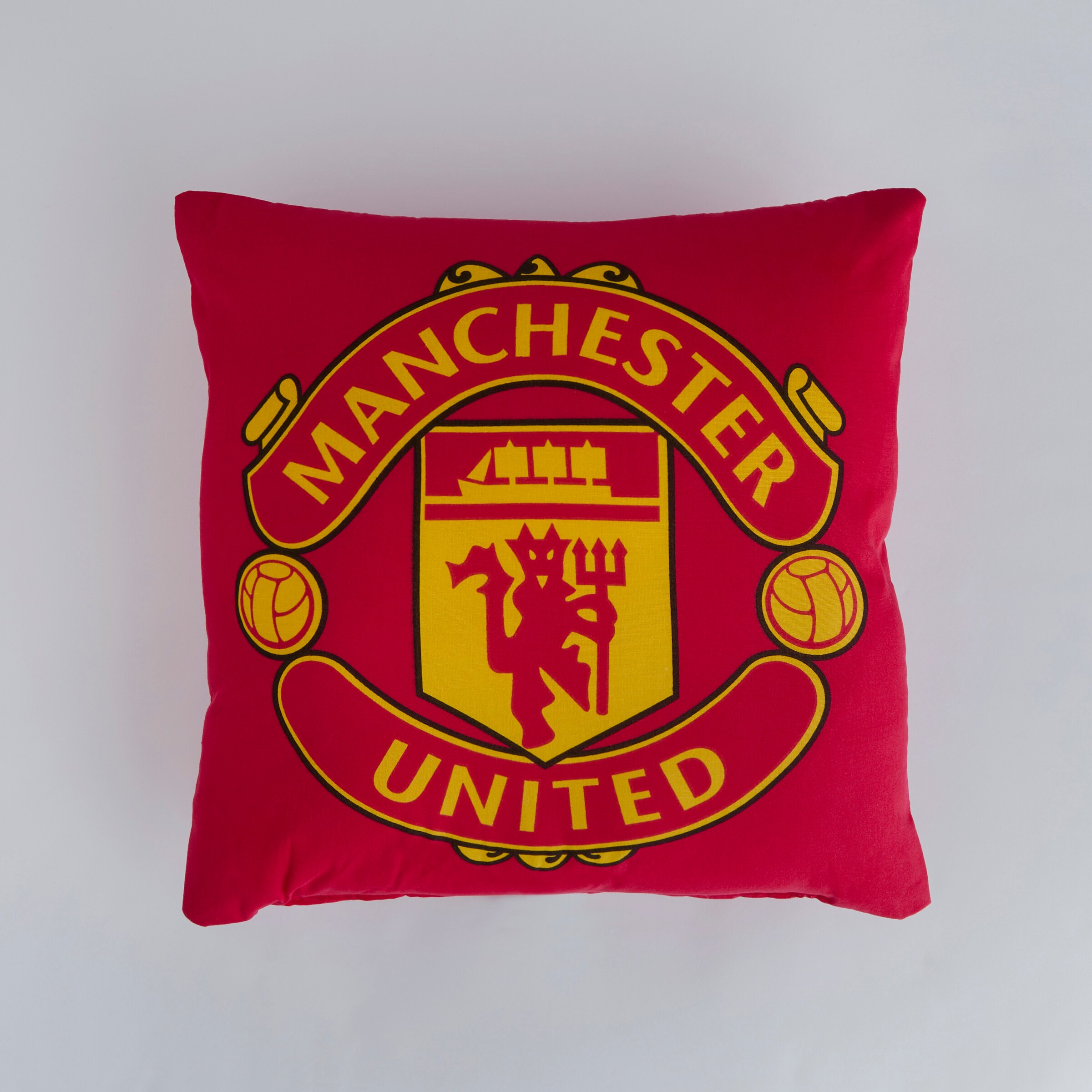 Manchester United Crest Cushion Red Red Detail [2-4]