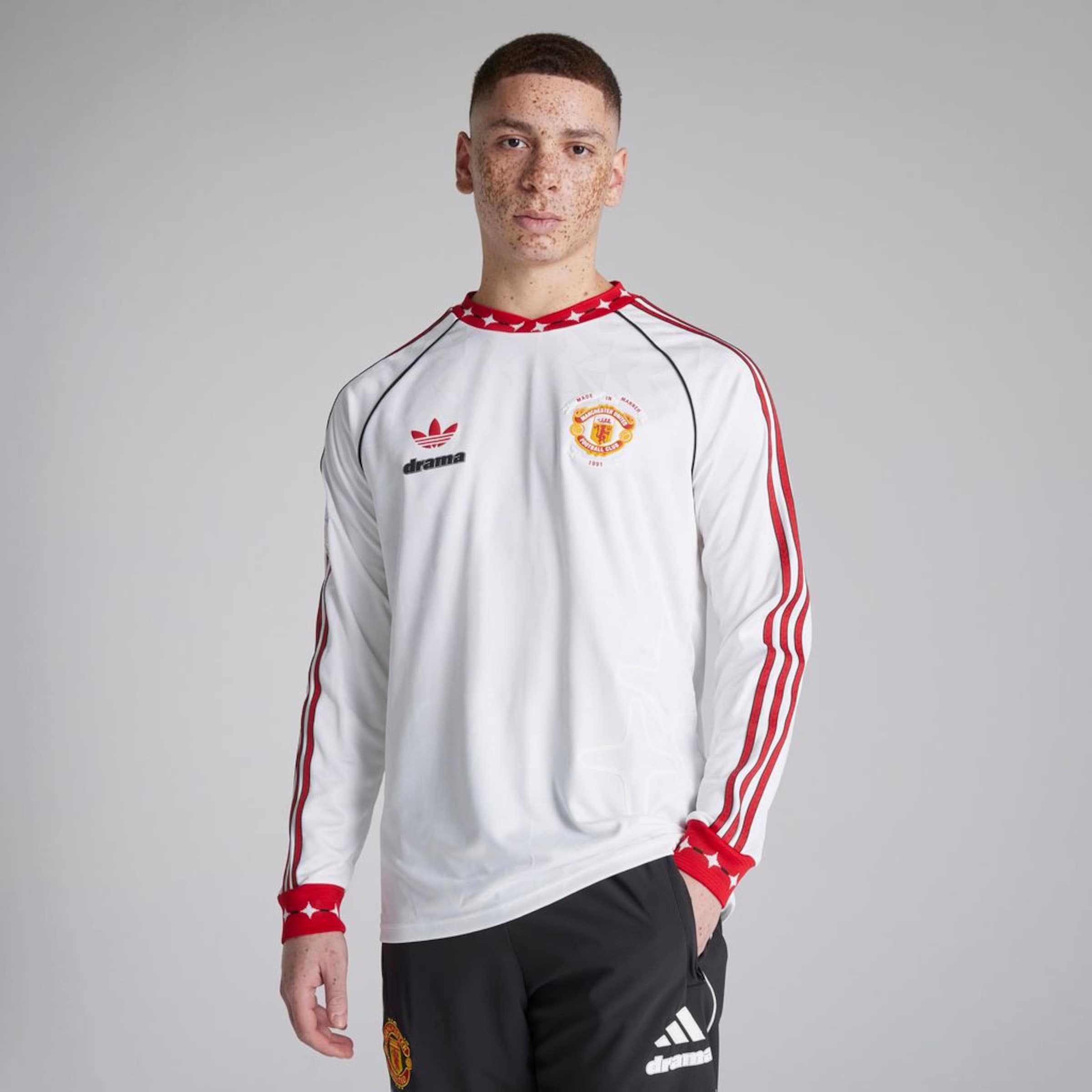 完売品Manchester United x DRAMACALL ゲームシャツ Buy Manchester United x Drama Call Long Sleeve Jersey