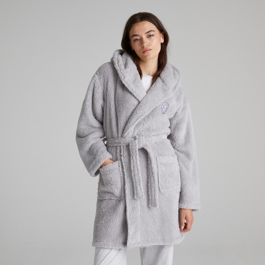 Buy Manchester United Womens Dressing Gown Grey | Manchester United Store Buy Manchester United Womens Dressing Gown Grey | Manchester United Store
