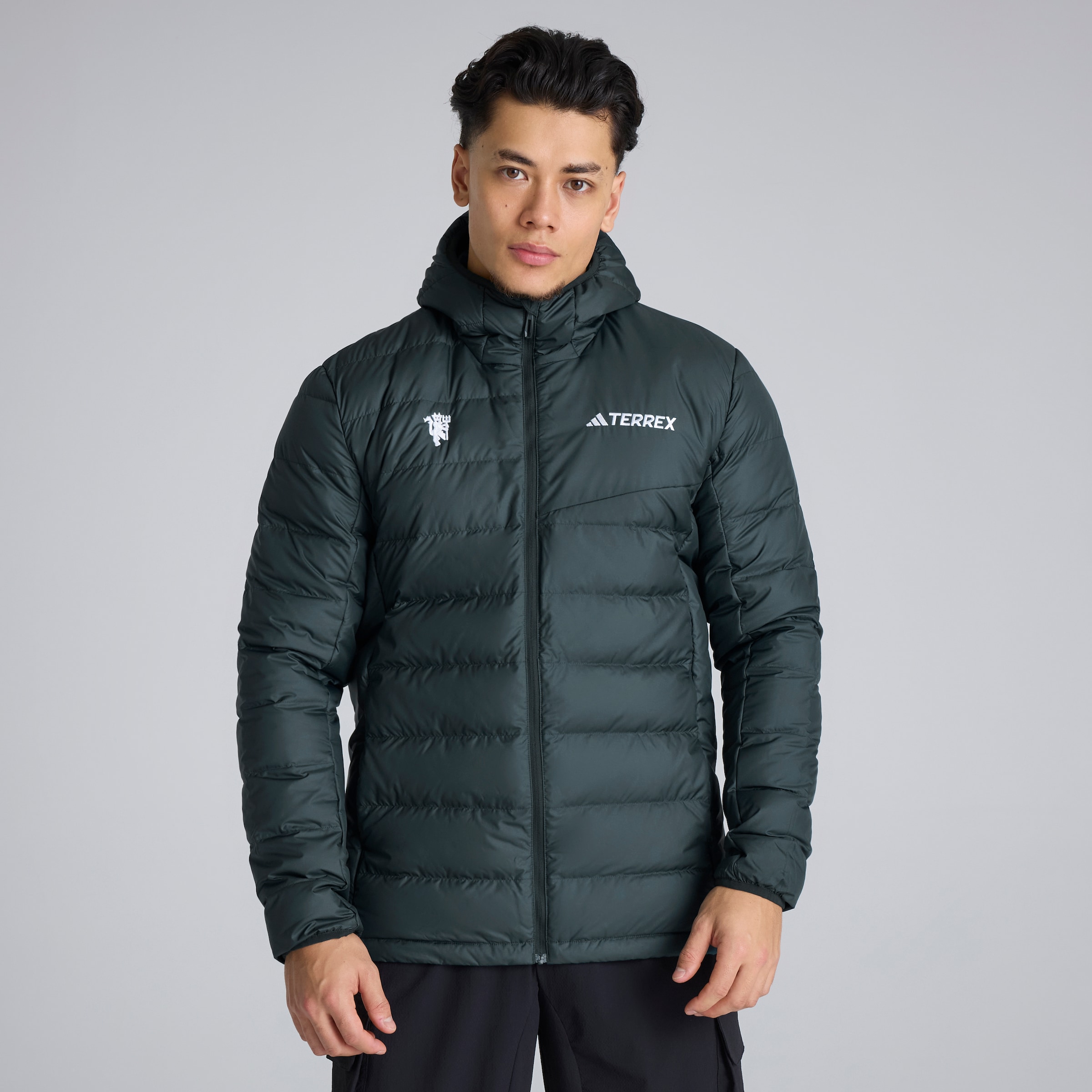 Manchester United x adidas Terrex CLIMAWARM Hooded Jacket Green Green