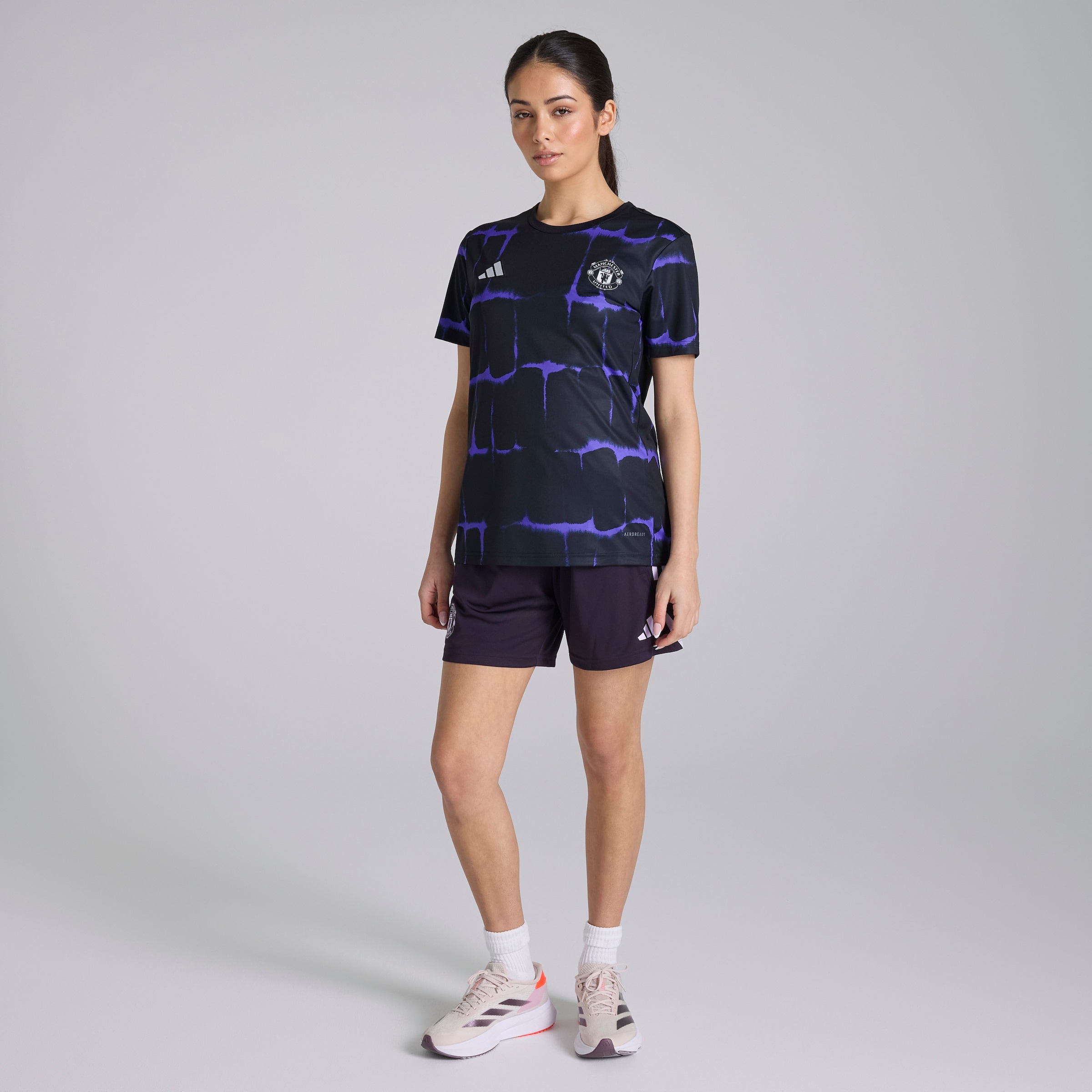 Manchester United Womens Pre Match Jersey Purple Purple Detail [3-5]