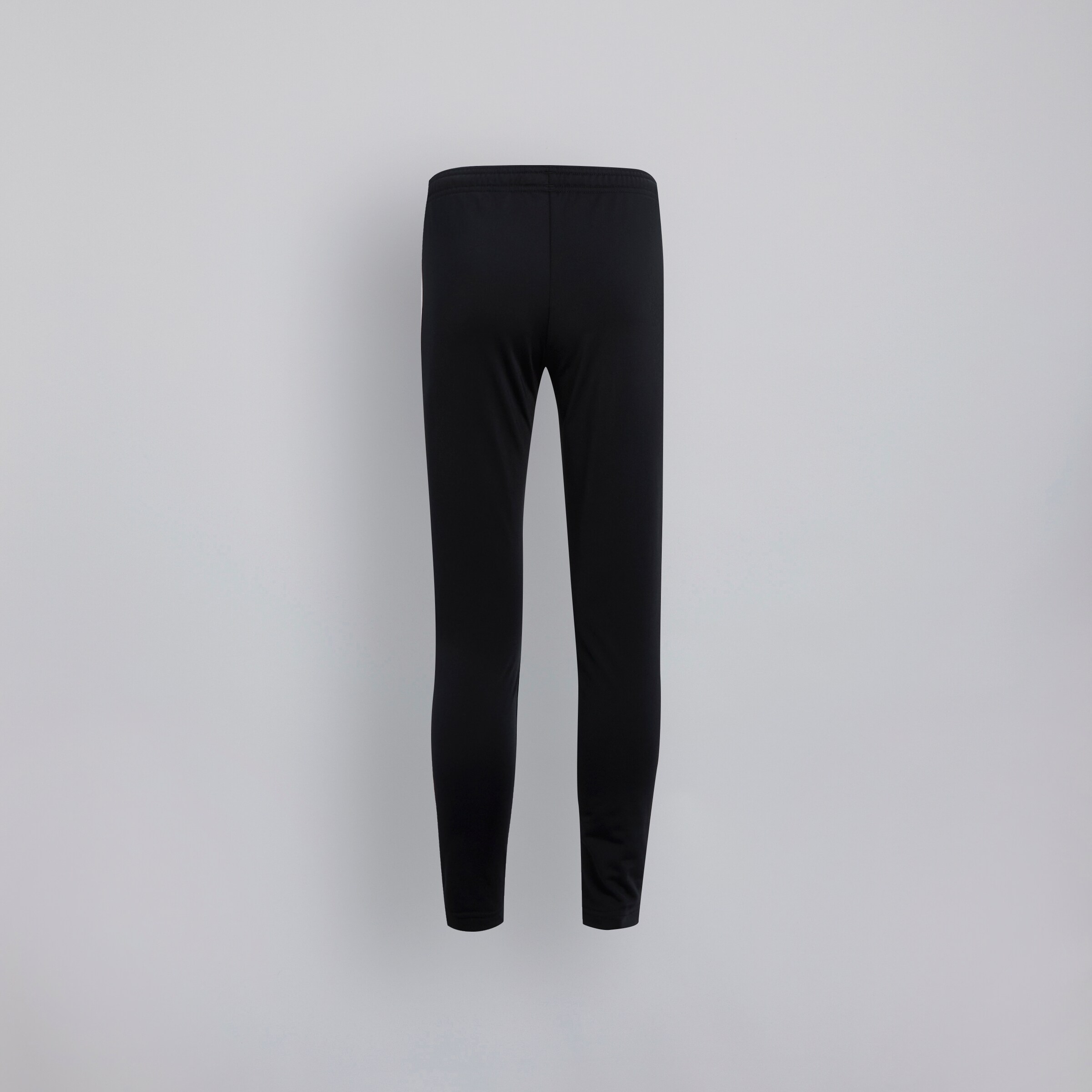 Manchester United x adidas junior Essentials 3-Stripes Tiberio Tracksuit Black Black Detail [4-4]