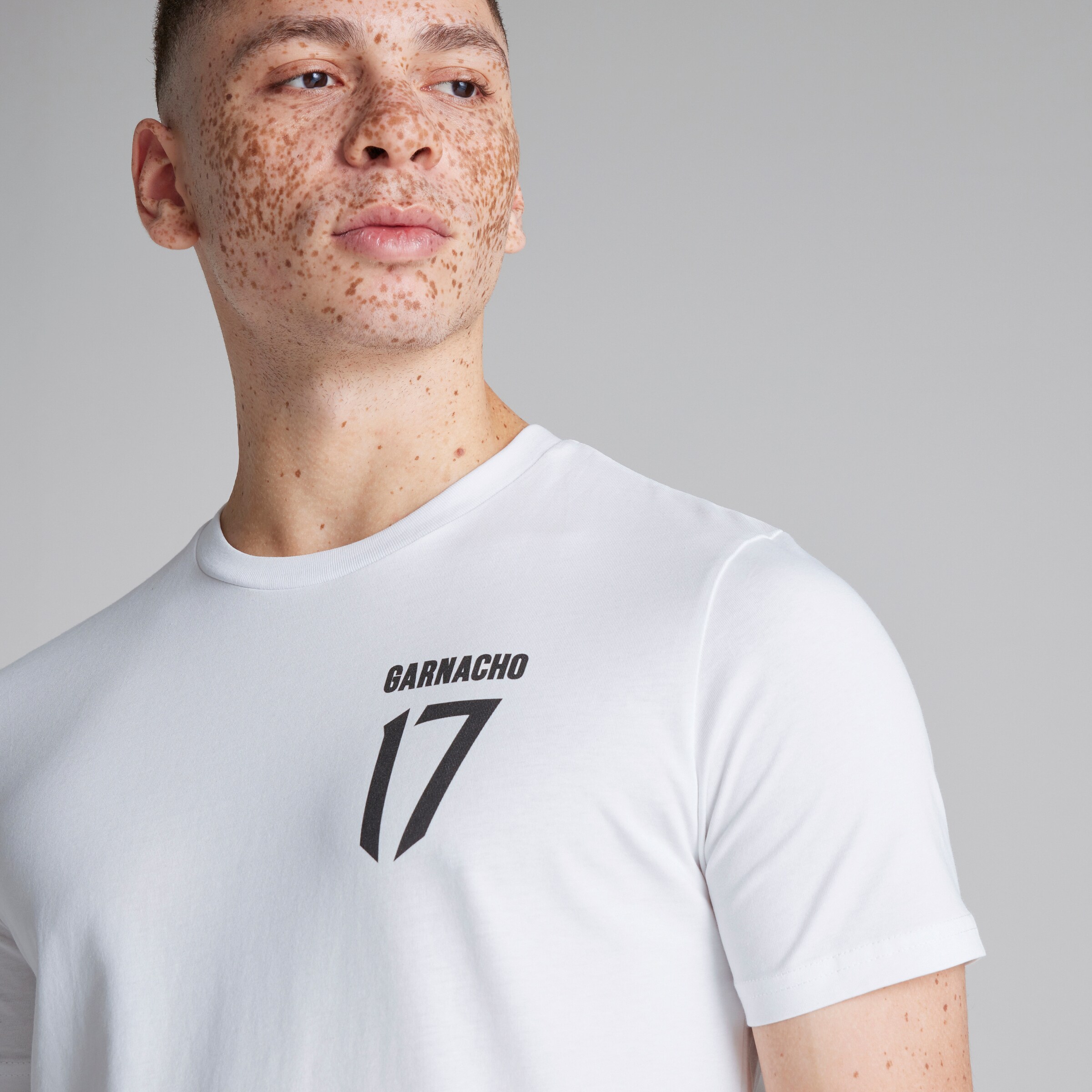 Manchester United Garnacho 17 T-Shirt White Blanc Détail [4-5]