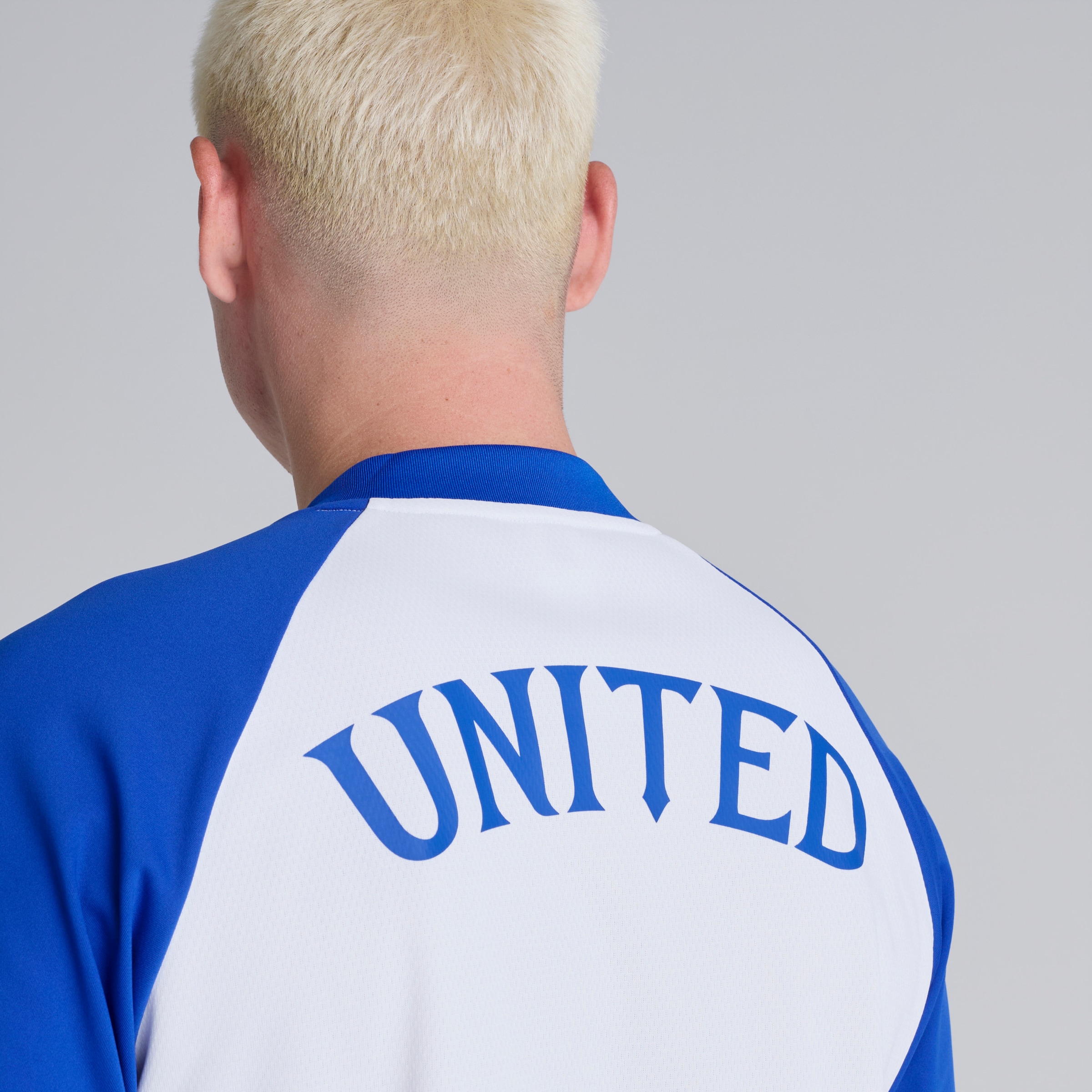 Manchester United 26/27 Away Pre Match Warm Top Blanc Détail [5-6]