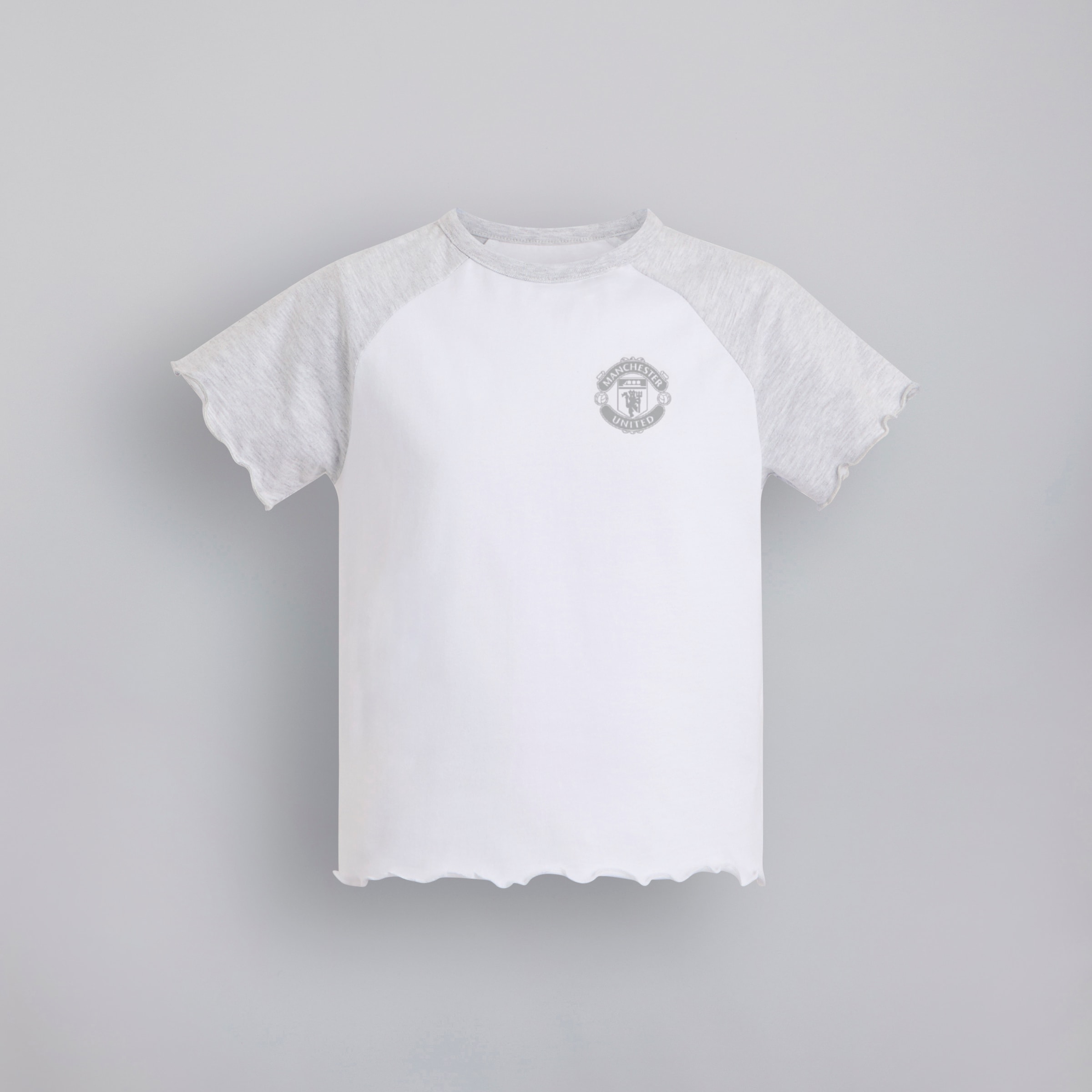 Manchester United Girls Raglan Pyjama Set with Cotton Bag Grey Detail [1-5]