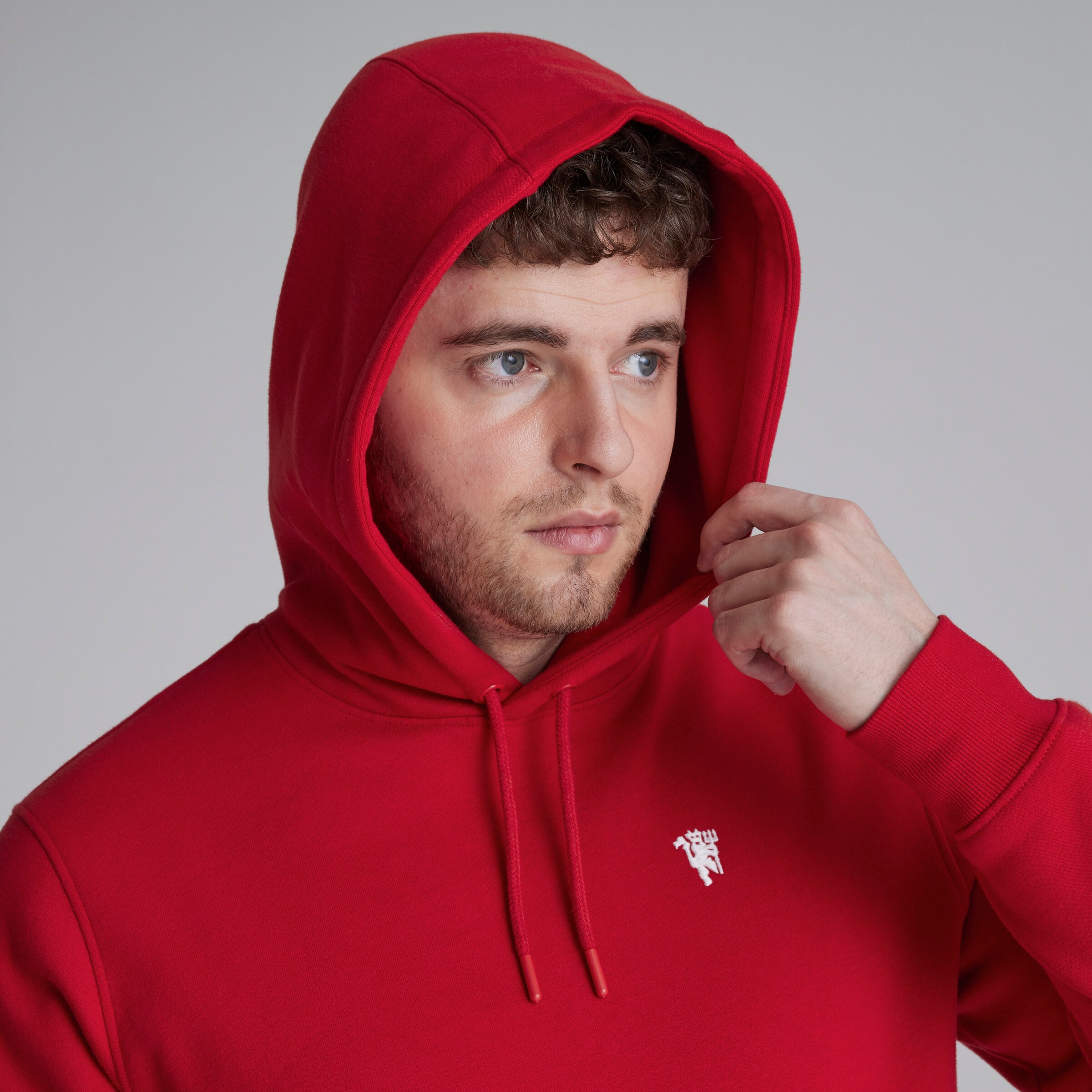 Manchester United Devil Essentials Overhead Hoodie Red Red Detail [6-6]