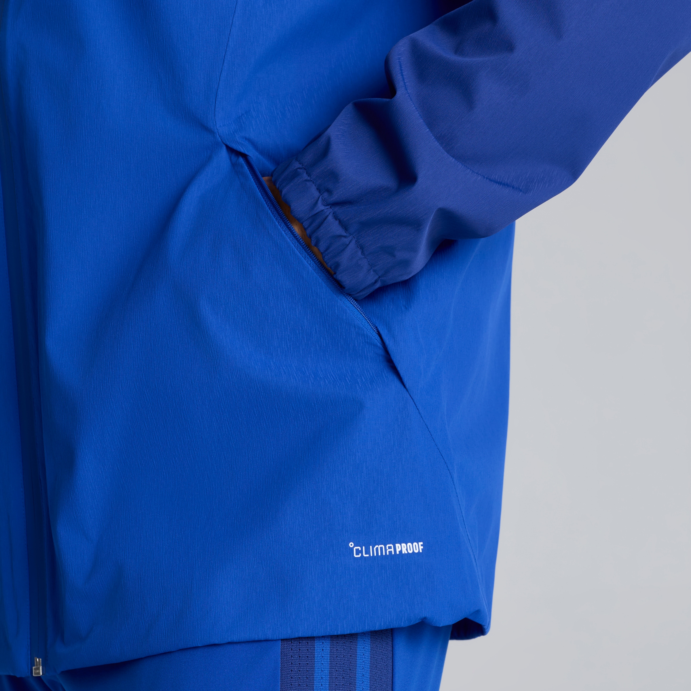 Manchester United 26/27 Cup Training Tiro Authentic Rain Jacket Blue Blau Detail [5-6]