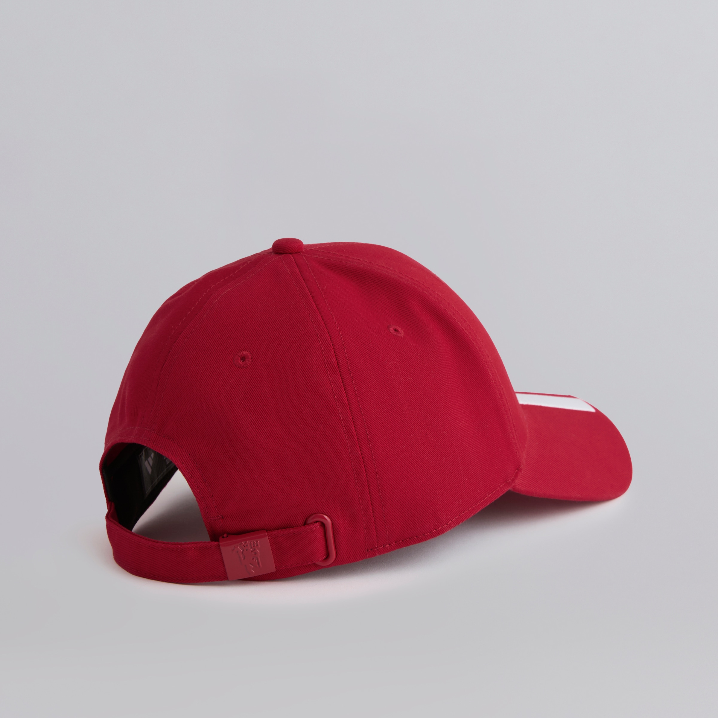 Manchester United x adidas Home Baseball Cap Red Red Detail [4-5]