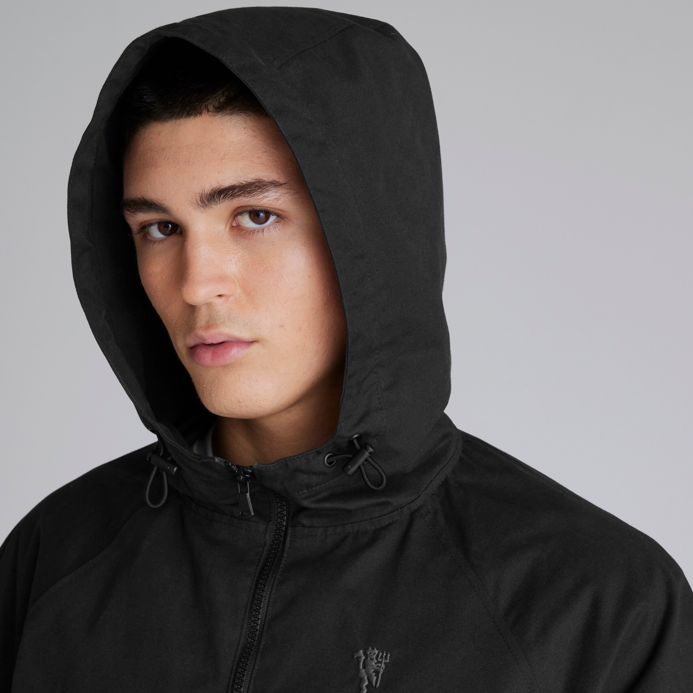 Manchester United Mens Anorak Jacket Black Noir Détail [5-5]