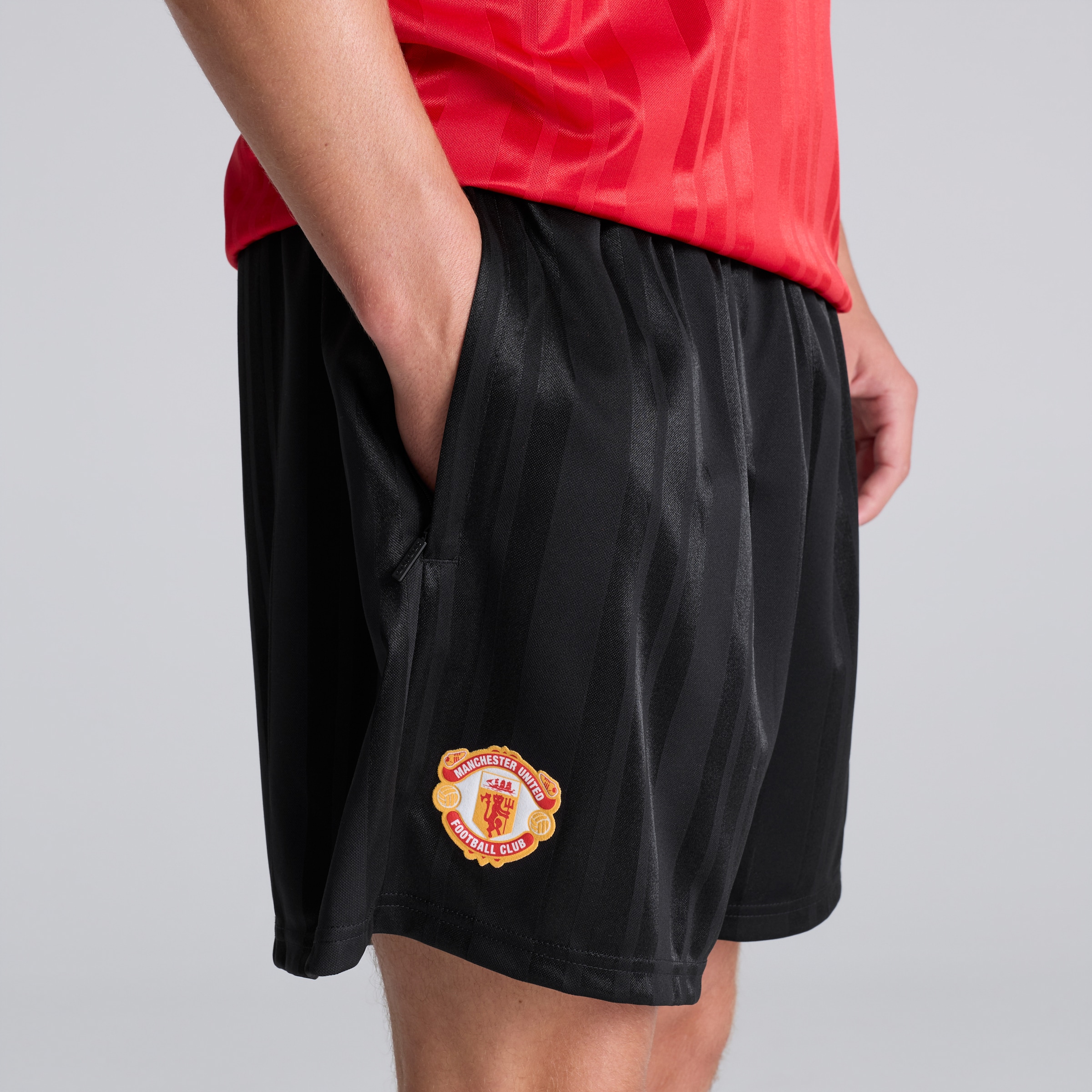 Manchester United x adidas EQT Shorts Black Black Detail [4-5]
