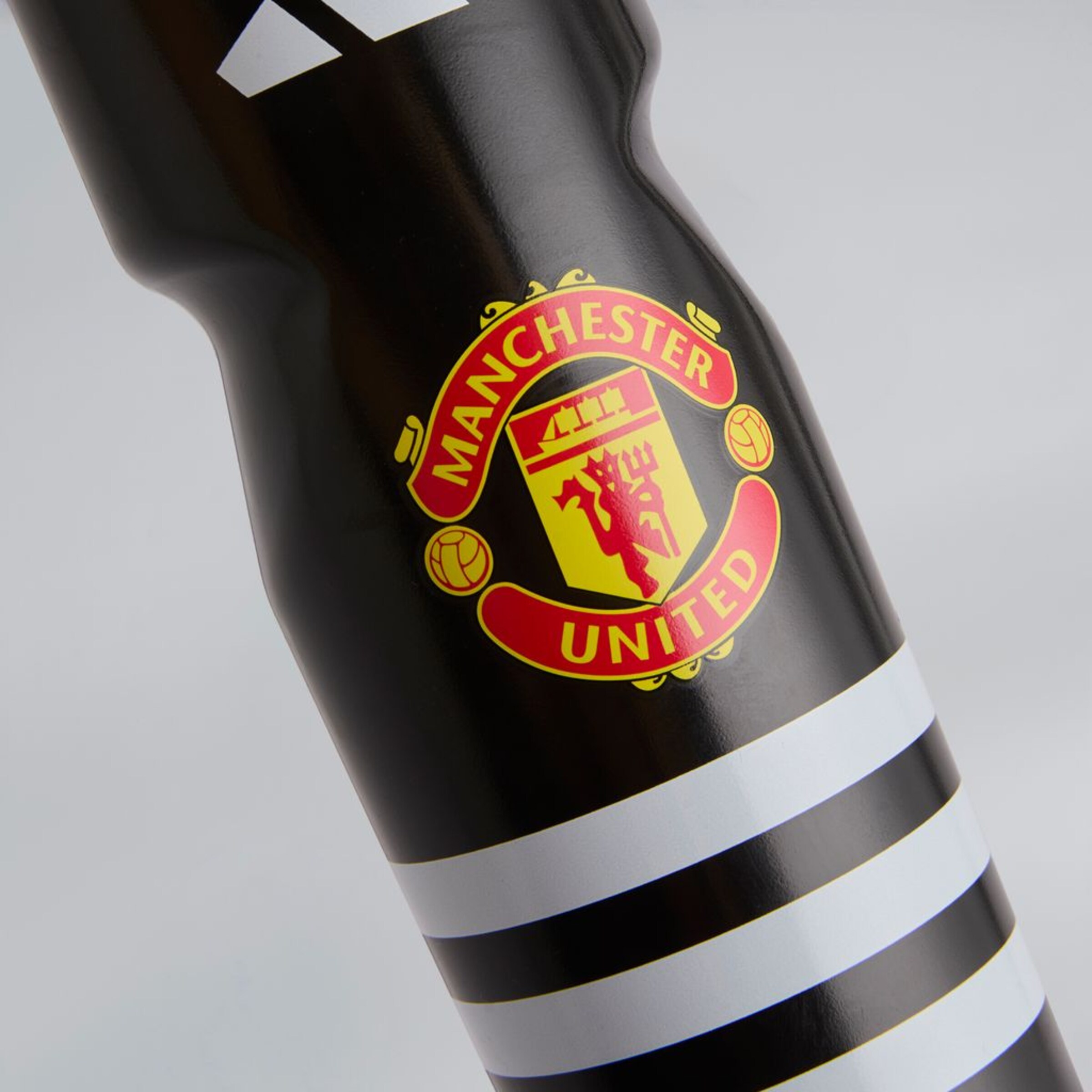 Manchester United Water Bottle Black Detail [4-4]