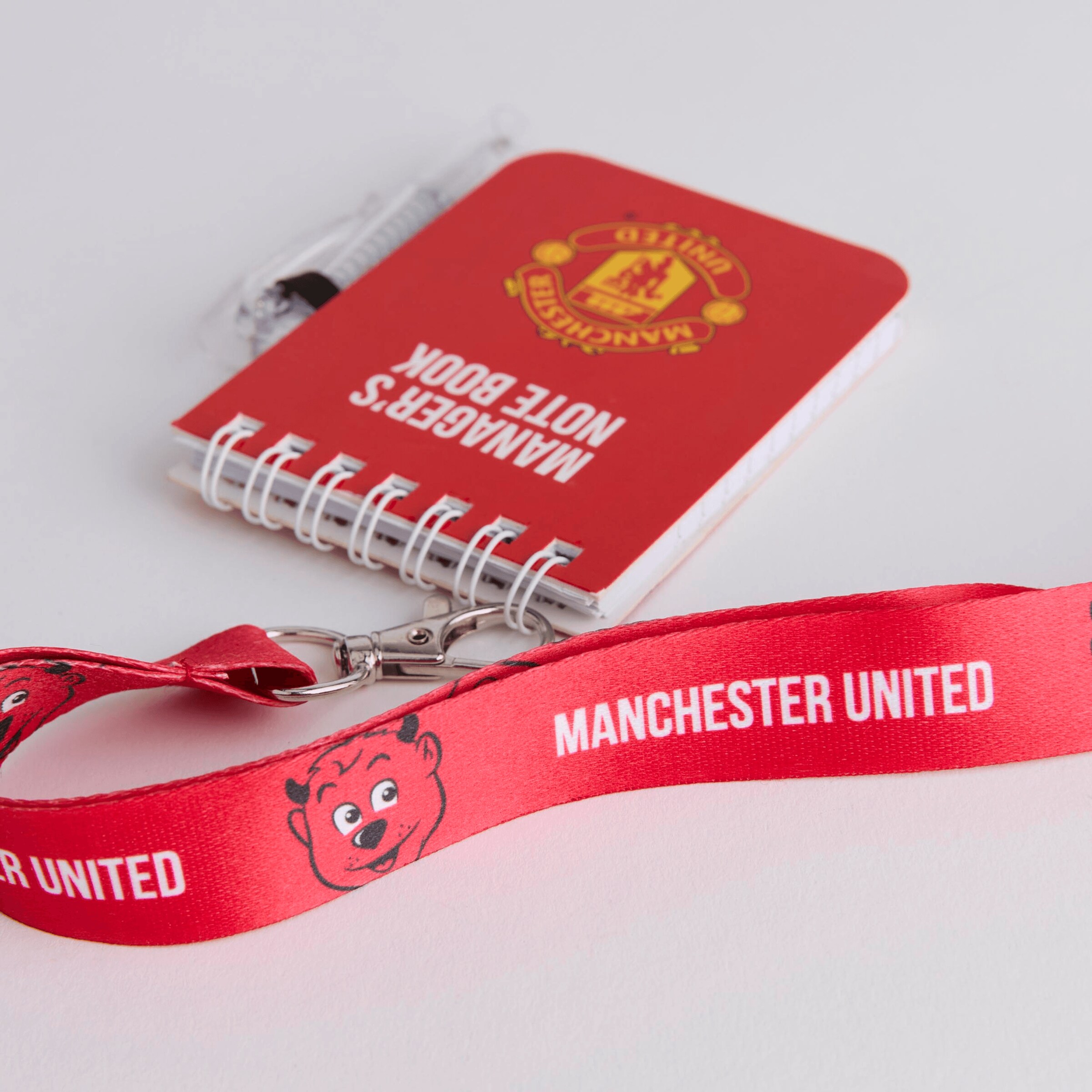 Manchester United Carnet de Notes Tactiques Lanière Rouge Rouge Détail [4-4]