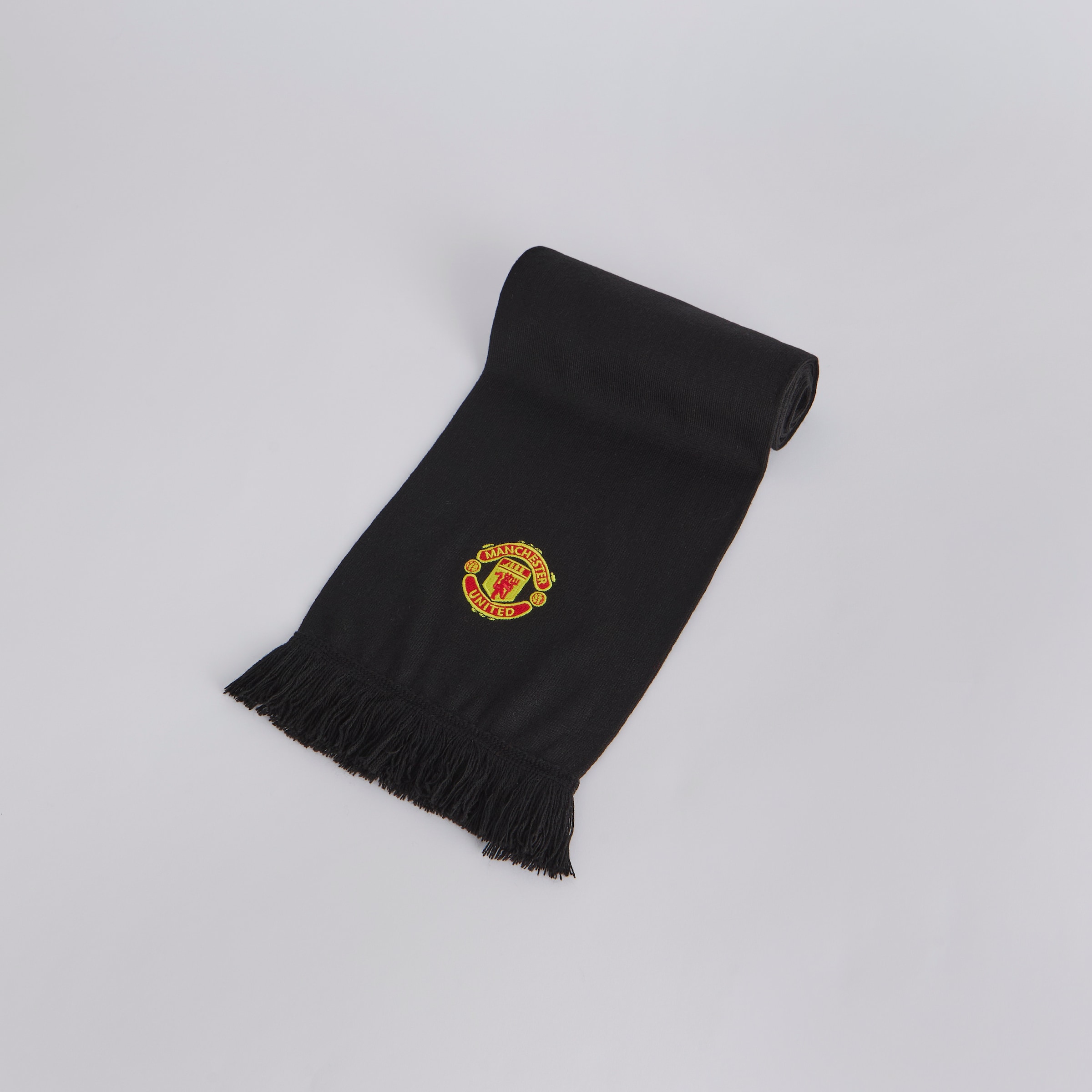 Manchester United Embroidered Crest Scarf Black Detail [4-4]