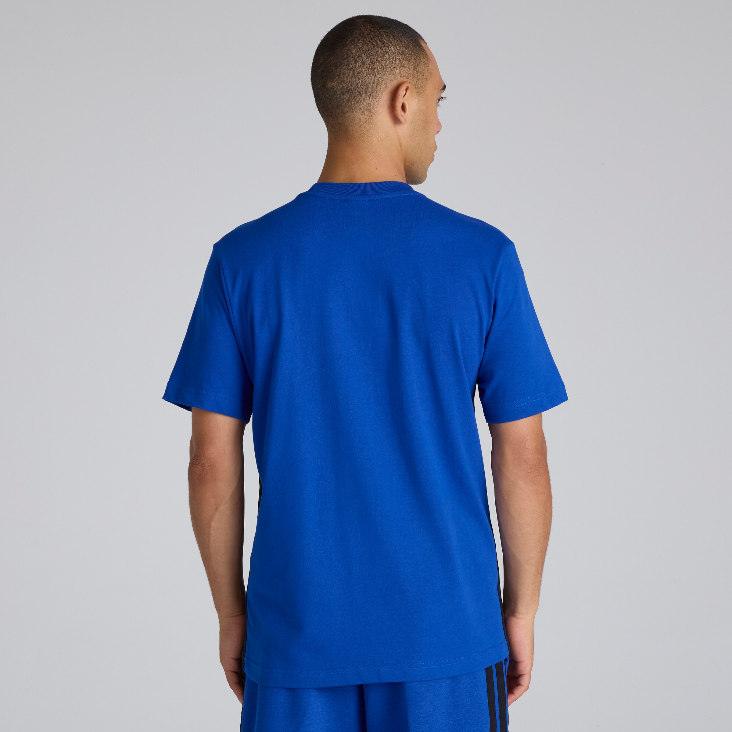 Manchester United x adidas Essentials 3-Stripes T-Shirt Blue Blue Detail [2-5]