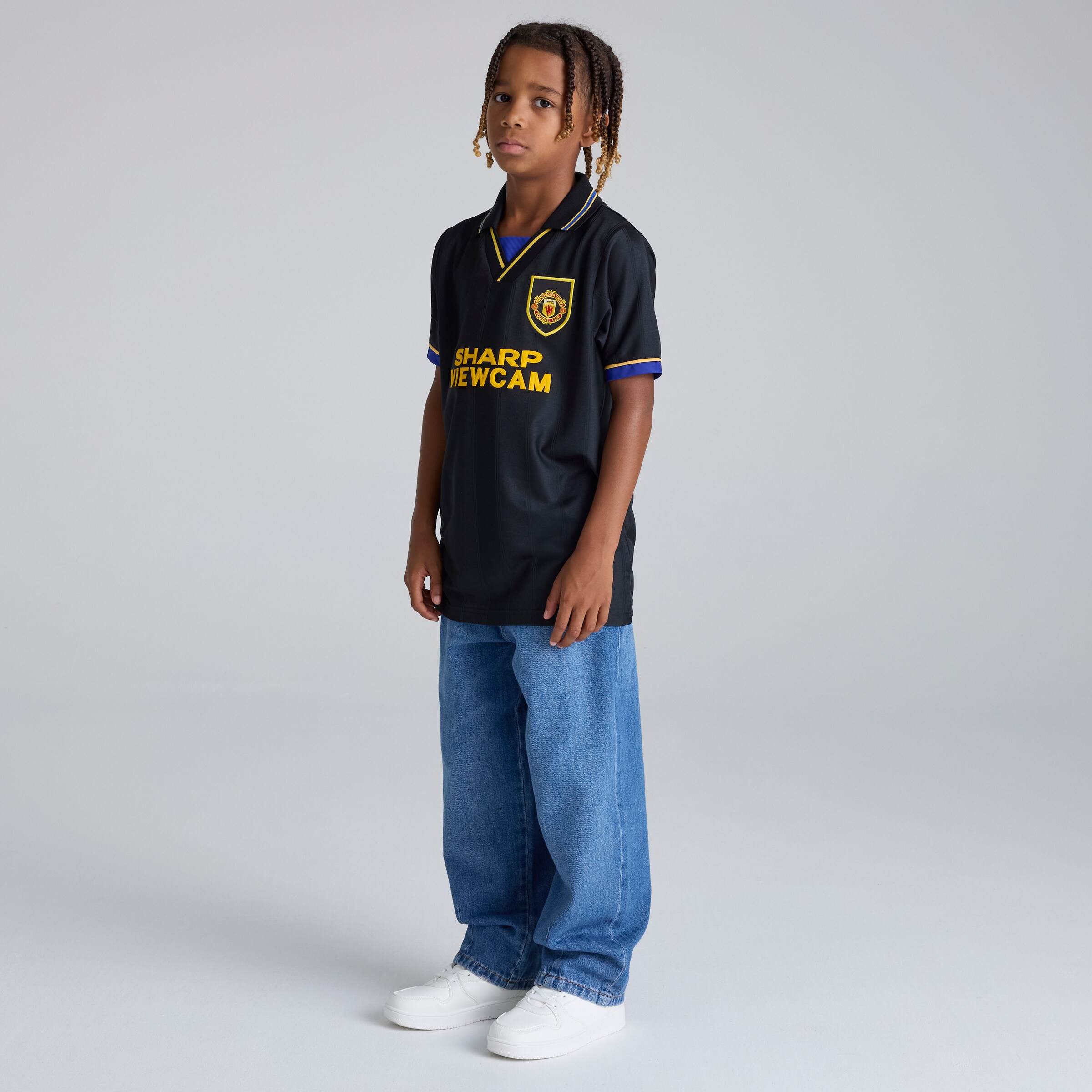 Manchester United Kids 1993-95 Away Shirt Black Black Detail [3-5]