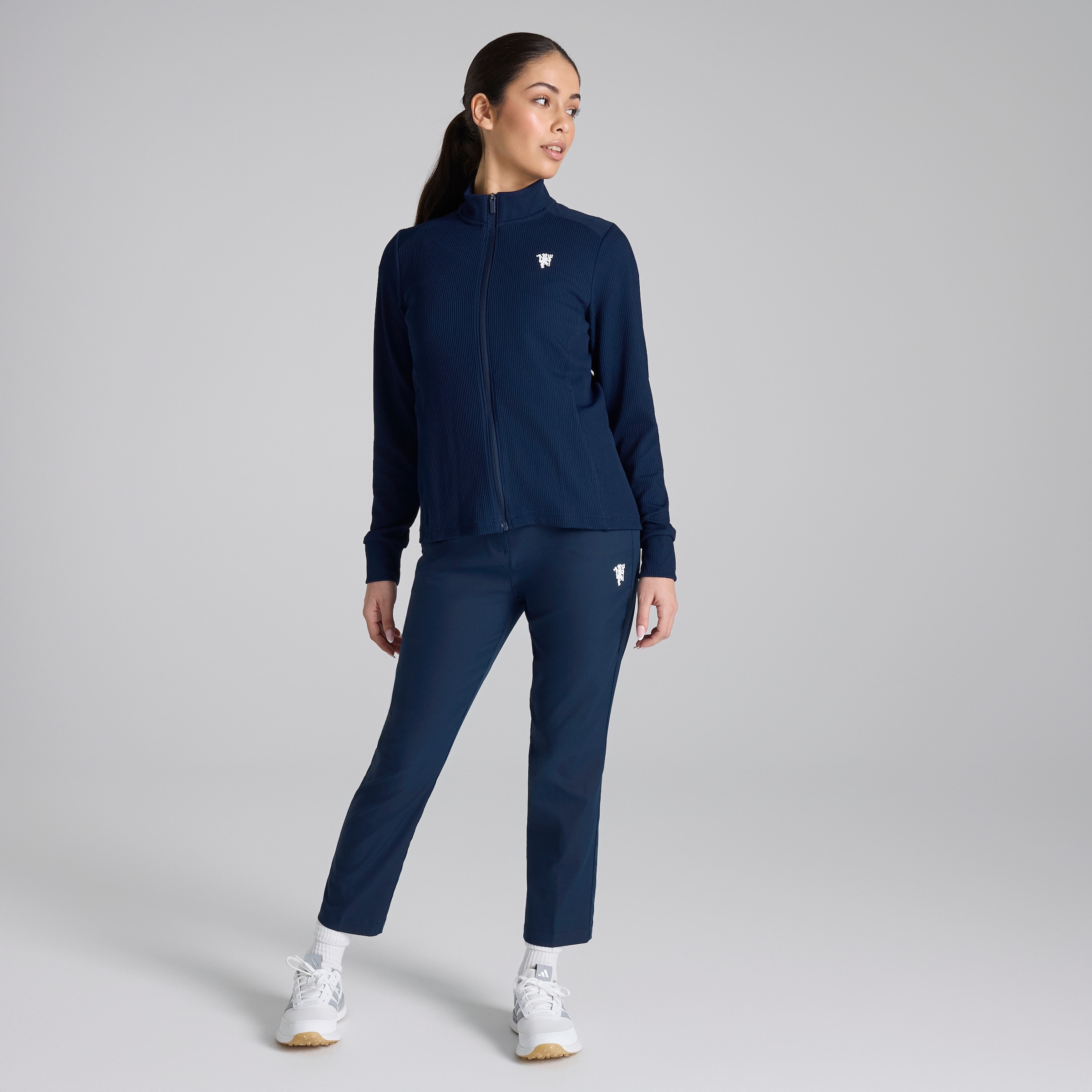 Manchester United x adidas Womens Golf Performance Jacket Navy Navy blue Detail [3-5]