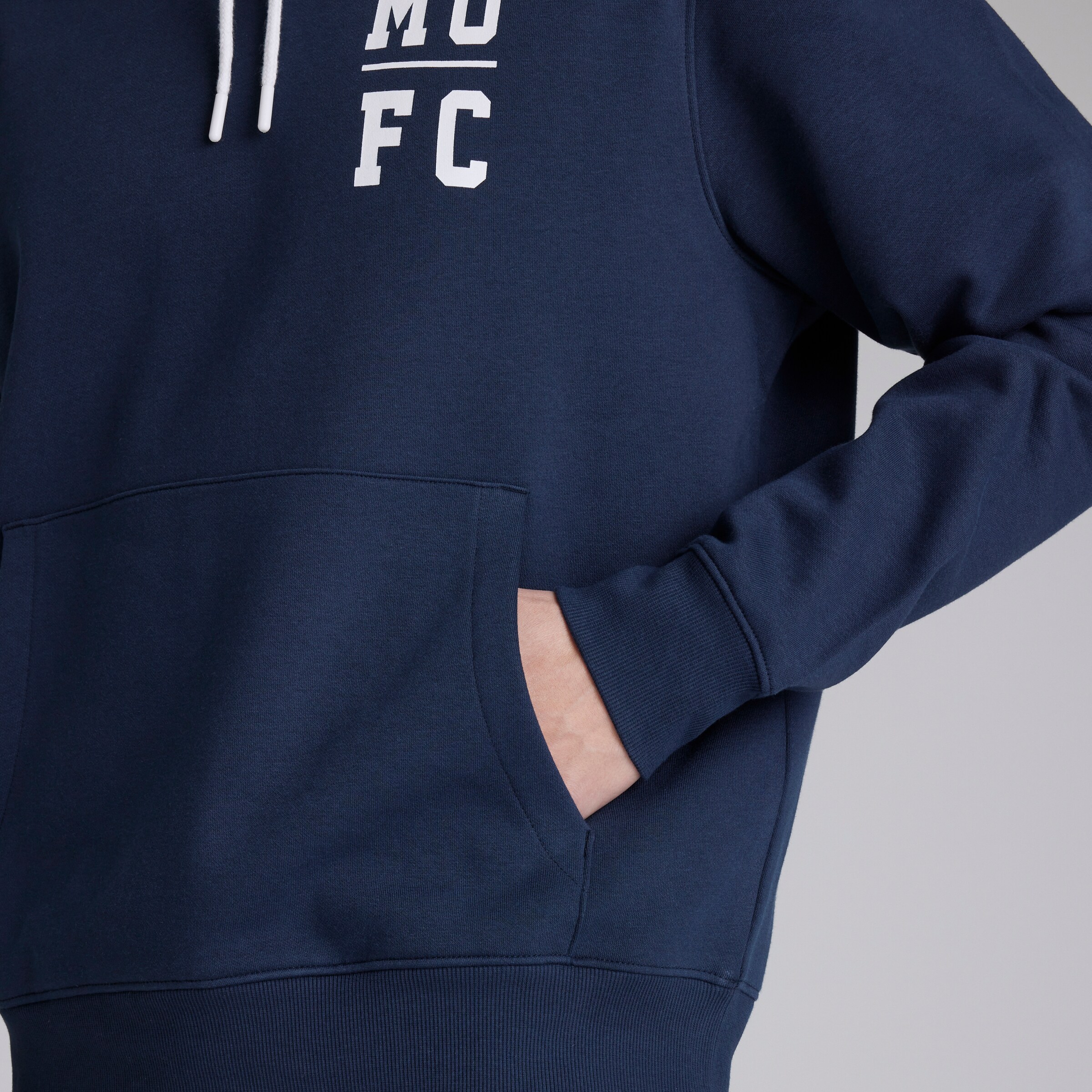 Manchester United Mens Varsity Back Print Overhead Hoodie Navy Navy blue 细节 [4-5]