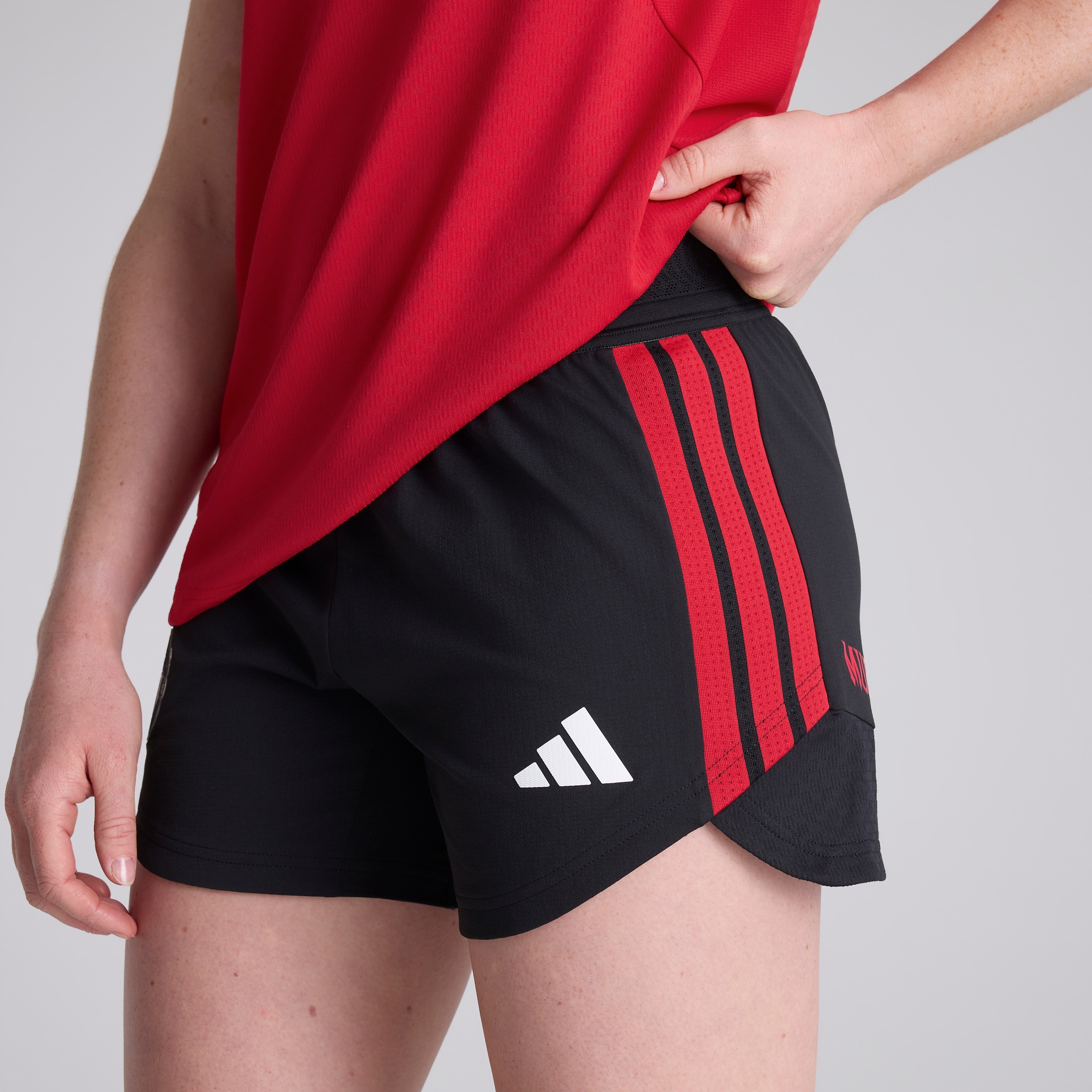 Manchester United Womens 26/27 Training Tiro Authentic Shorts Black Black
