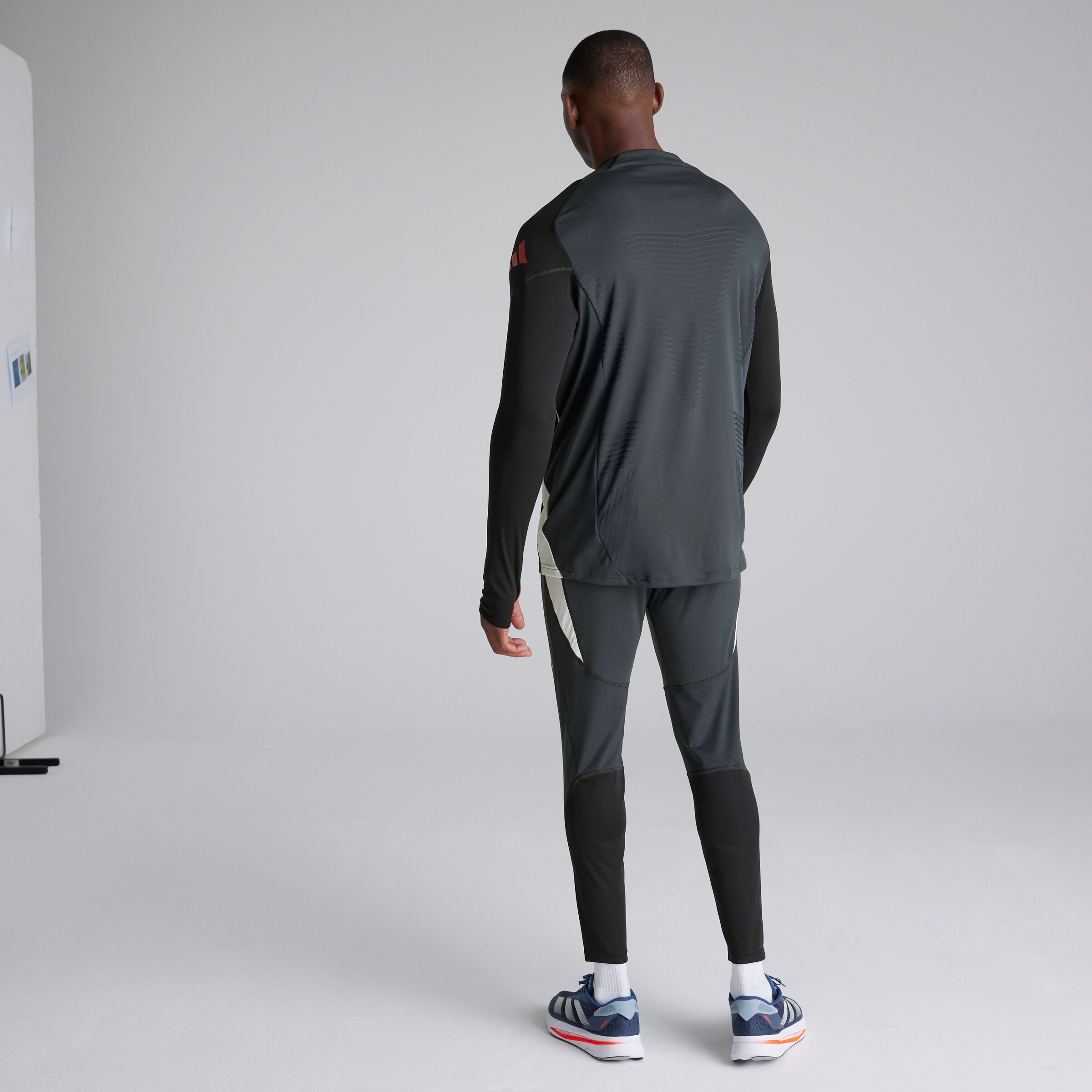 Manchester United European Training Tiro 24 Pro Pants Dark Grey Grey Detail [3-7]