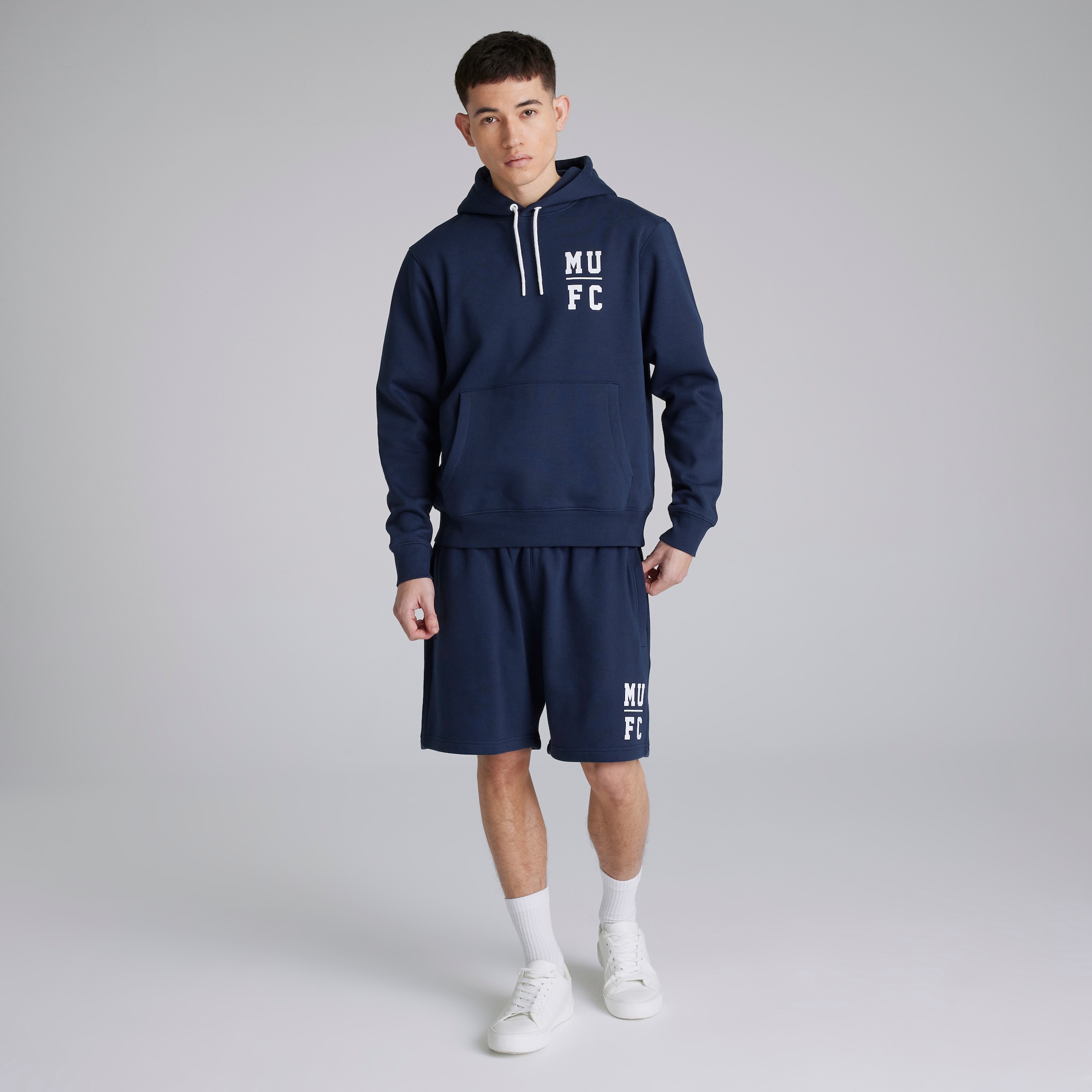 Manchester United Mens Varsity Back Print Overhead Hoodie Navy Navy blue 细节 [3-5]