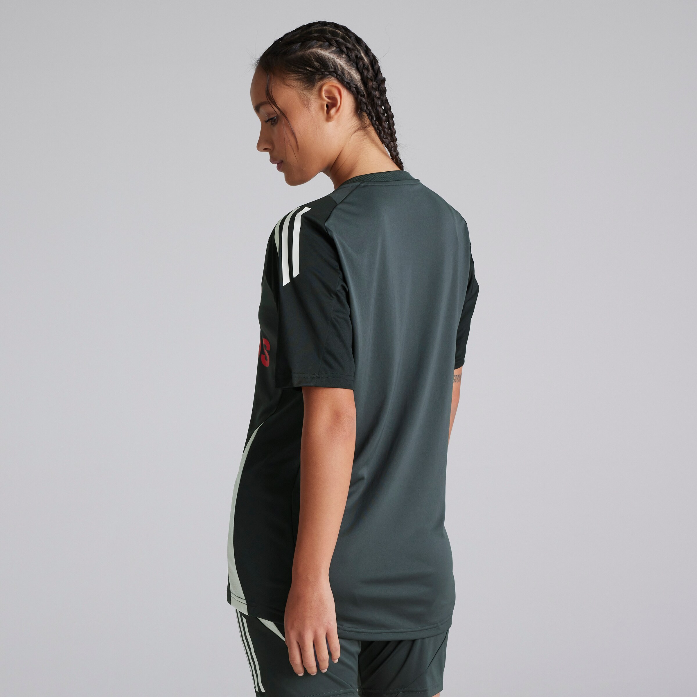 Manchester United European Training Tiro 24 Training Jersey Dark Grey Détail [7-9]