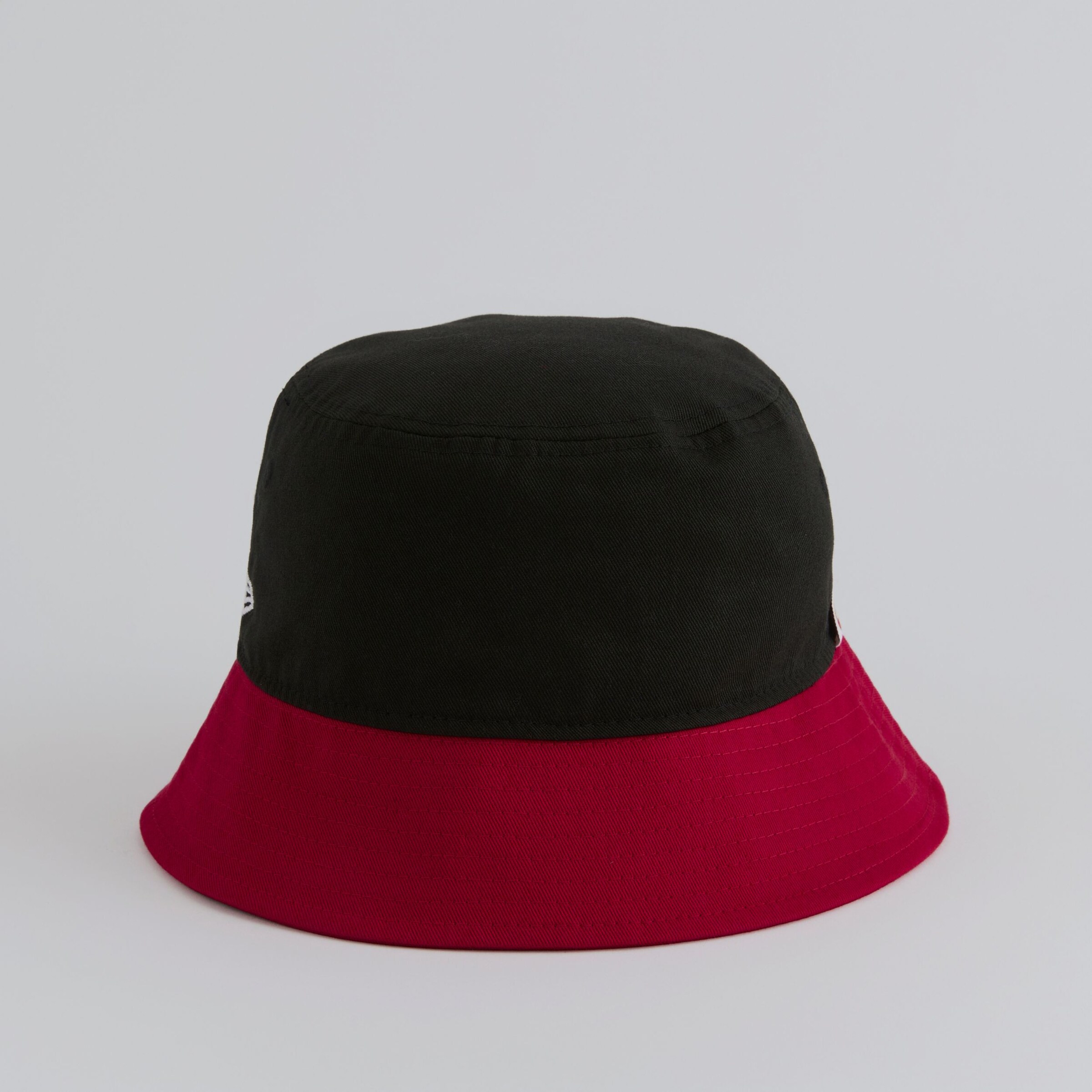 Manchester United x New Era Fred The Red Child's Bucket Hat Black 검정색 세부 사항 [4-5]