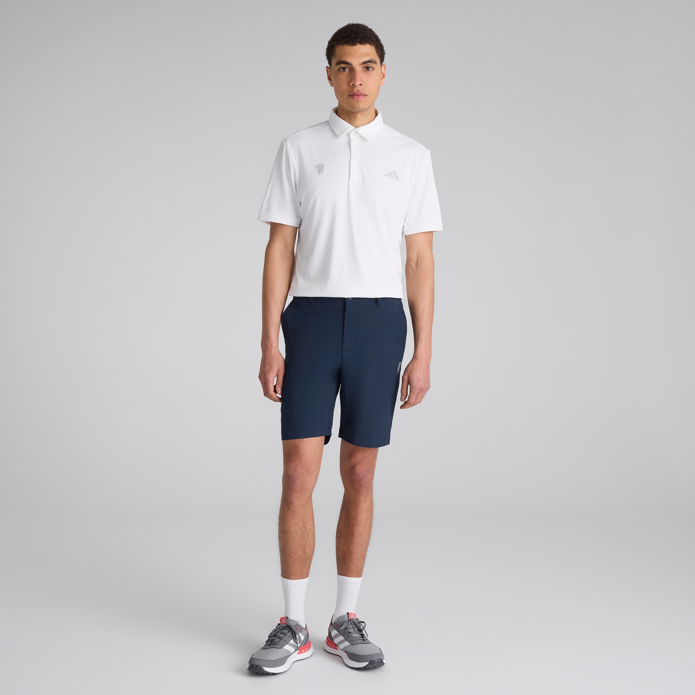 Manchester United x adidas Golf Ultimate365 8.5-Inch Golf Shorts Navy Navy blue Detail [3-5]