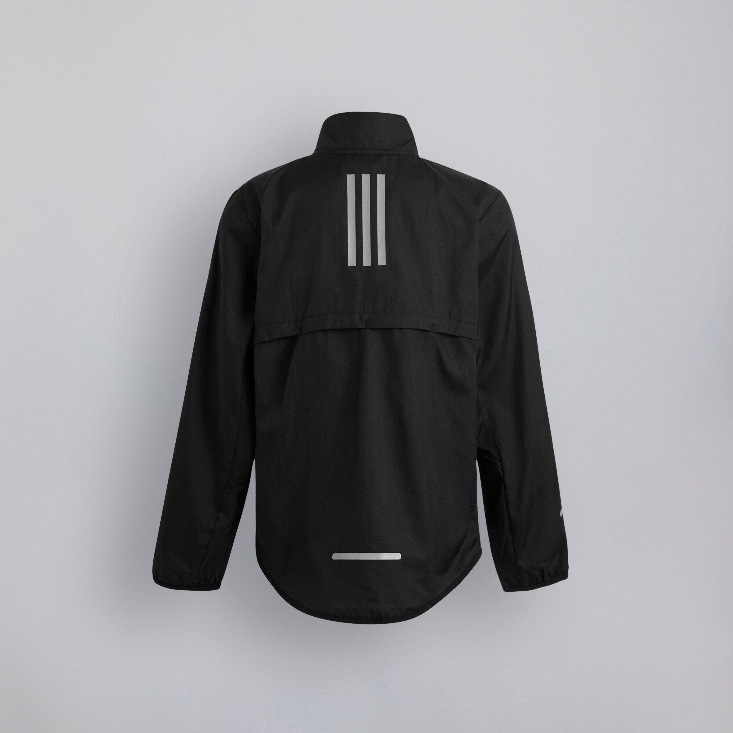 Manchester United x adidas Kids Essentials Training WIND.RDY Jacket Black Black Detail [2-2]