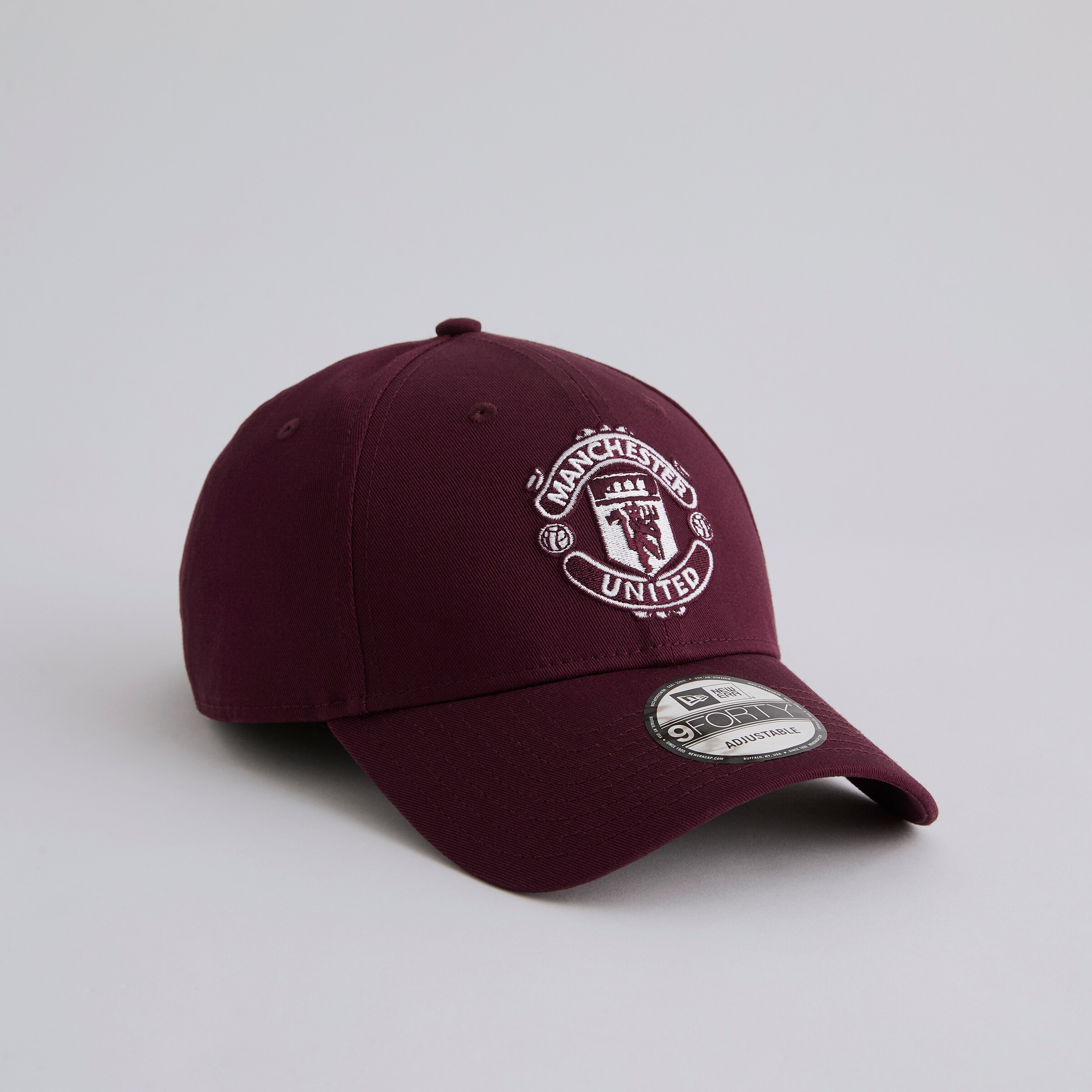 Manchester United x New Era 9Forty Cap Burgundy Red Detail [2-5]