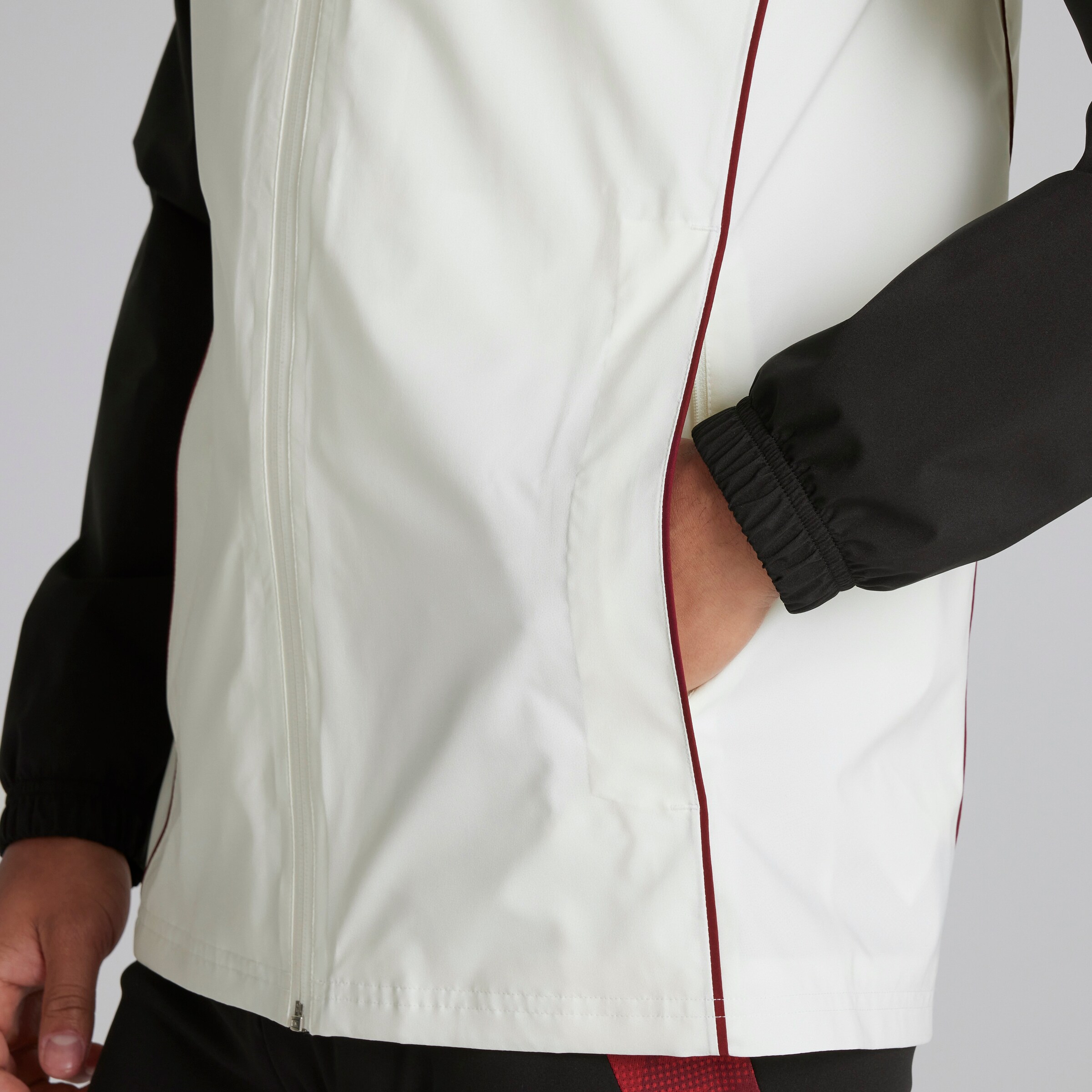 Manchester United Tiro 24 Rain Jacket White White Detail [6-8]