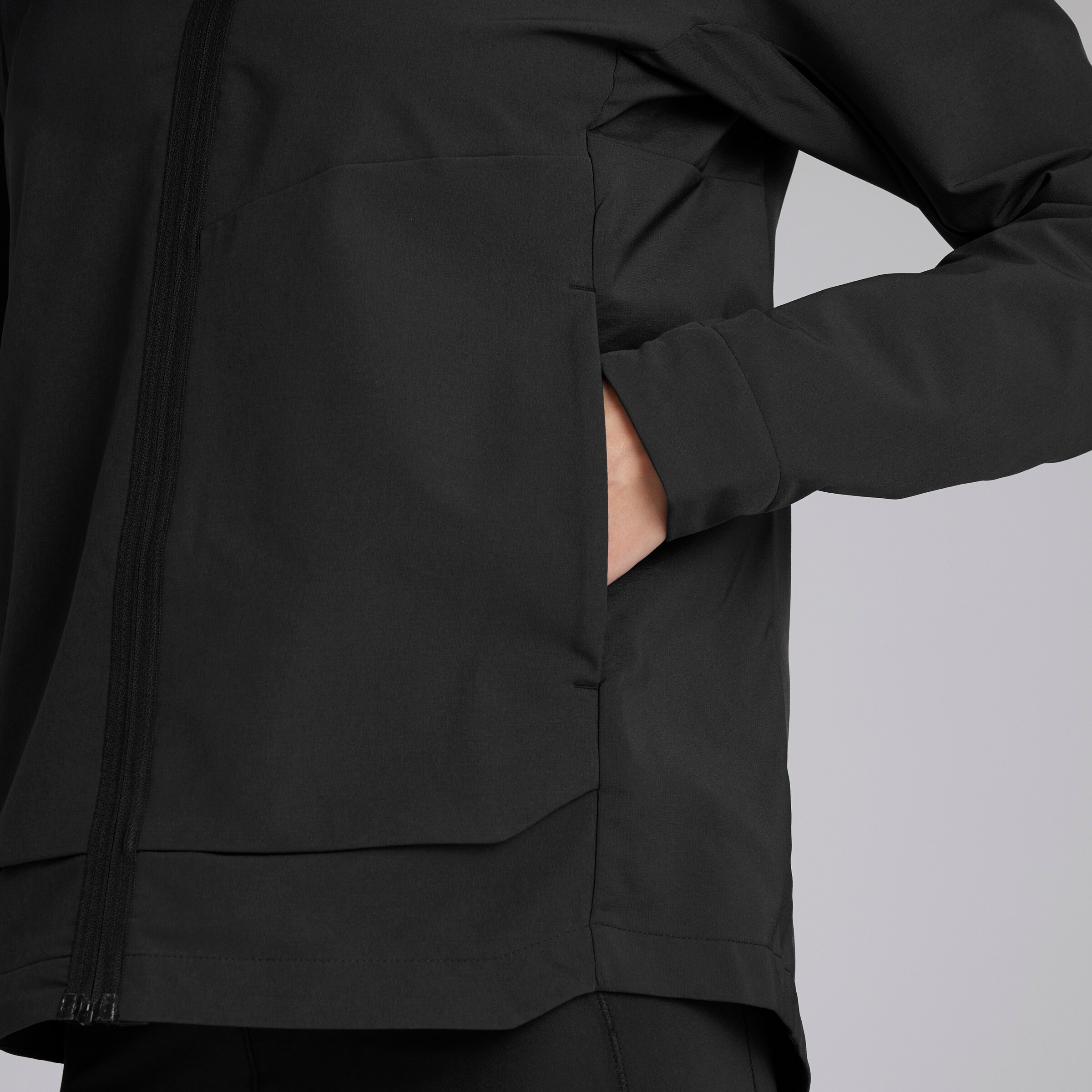 Manchester United x adidas Womens Terrex Multi Softshell Jacket Black Black Detail [4-5]