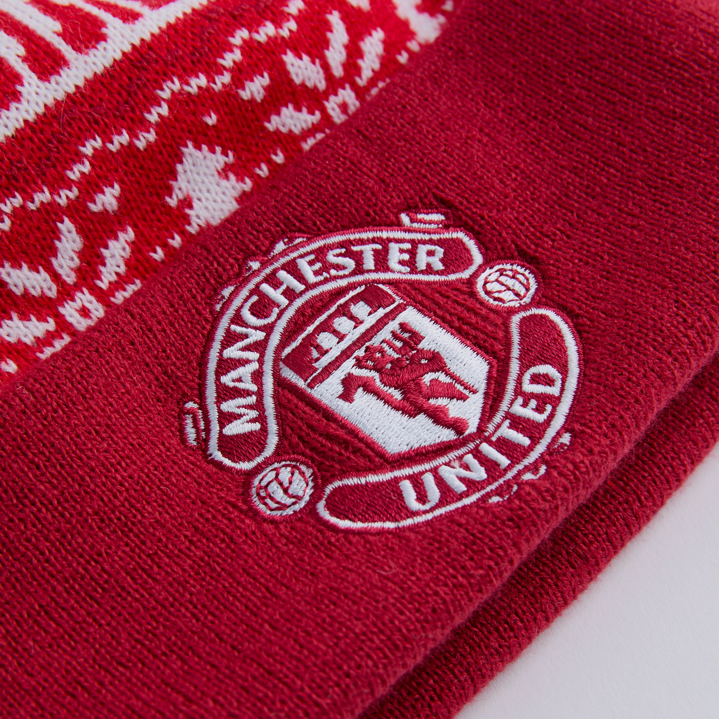 Manchester United Xmas Fairisle Bobble Beanie Red Red Detail [4-4]