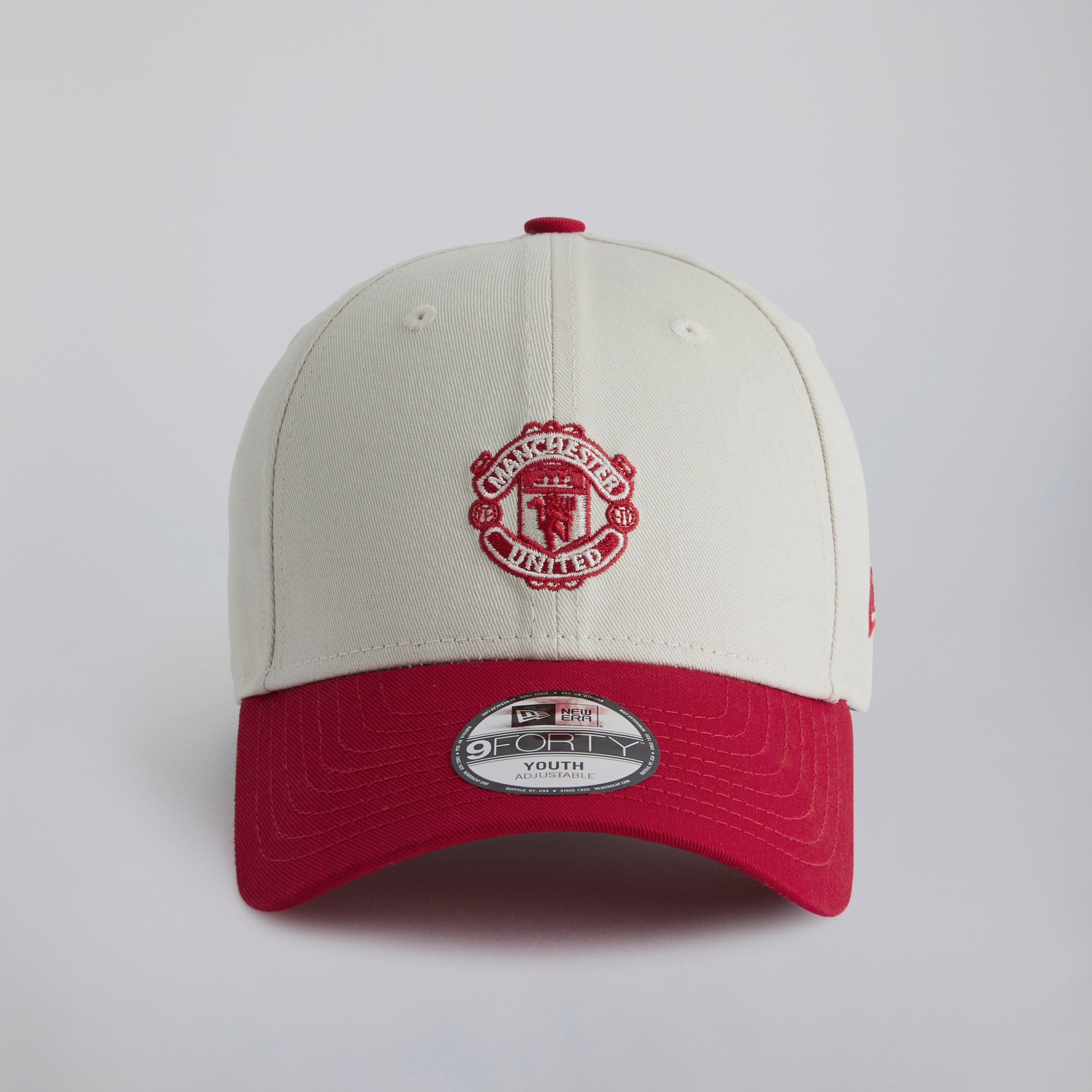 Manchester United x New Era Kids 9Forty Contrast Cap Cream Beige