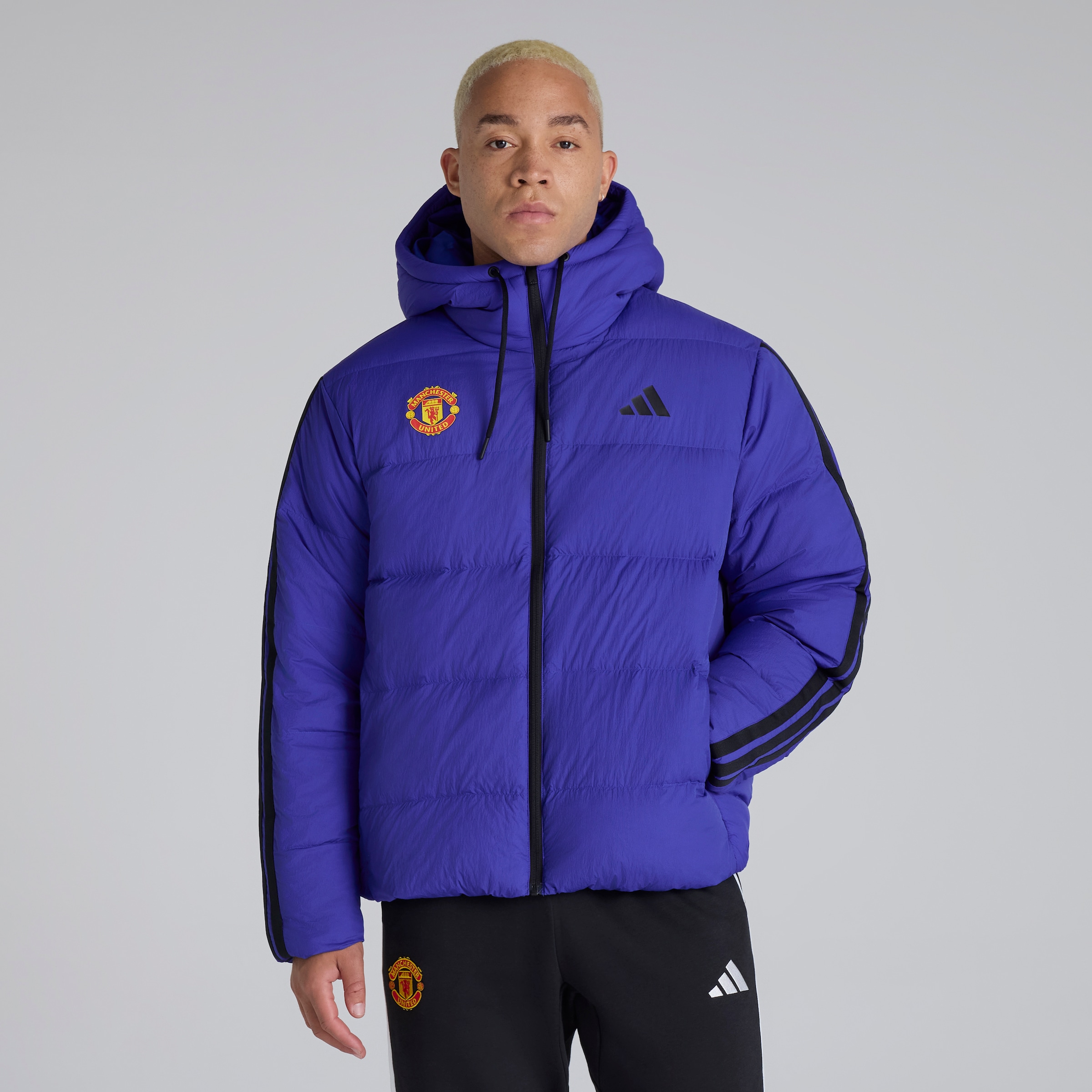 Manchester United x adidas Essentials 3-Stripes CLIMAWARM Puffer Jacket Blue Blue