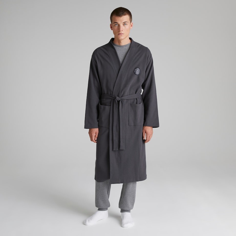 Buy Manchester United Mens Waffle Dressing Gown Grey | Manchester United Store Buy Manchester United Mens Waffle Dressing Gown Grey | Manchester United Store