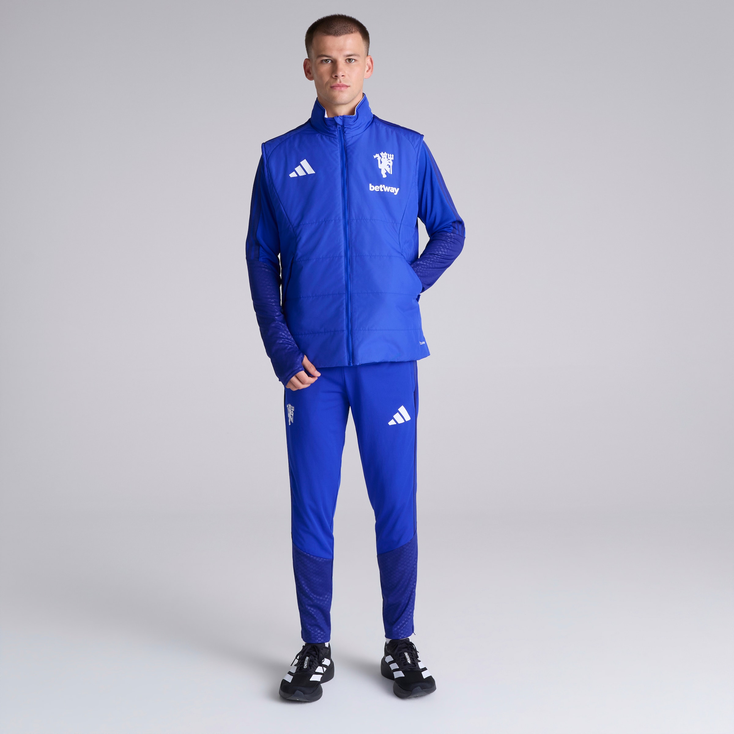 Manchester United 26/27 Cup Training Tiro Winterized Vest Blue (Sponsored) Blau Detail [3-6]