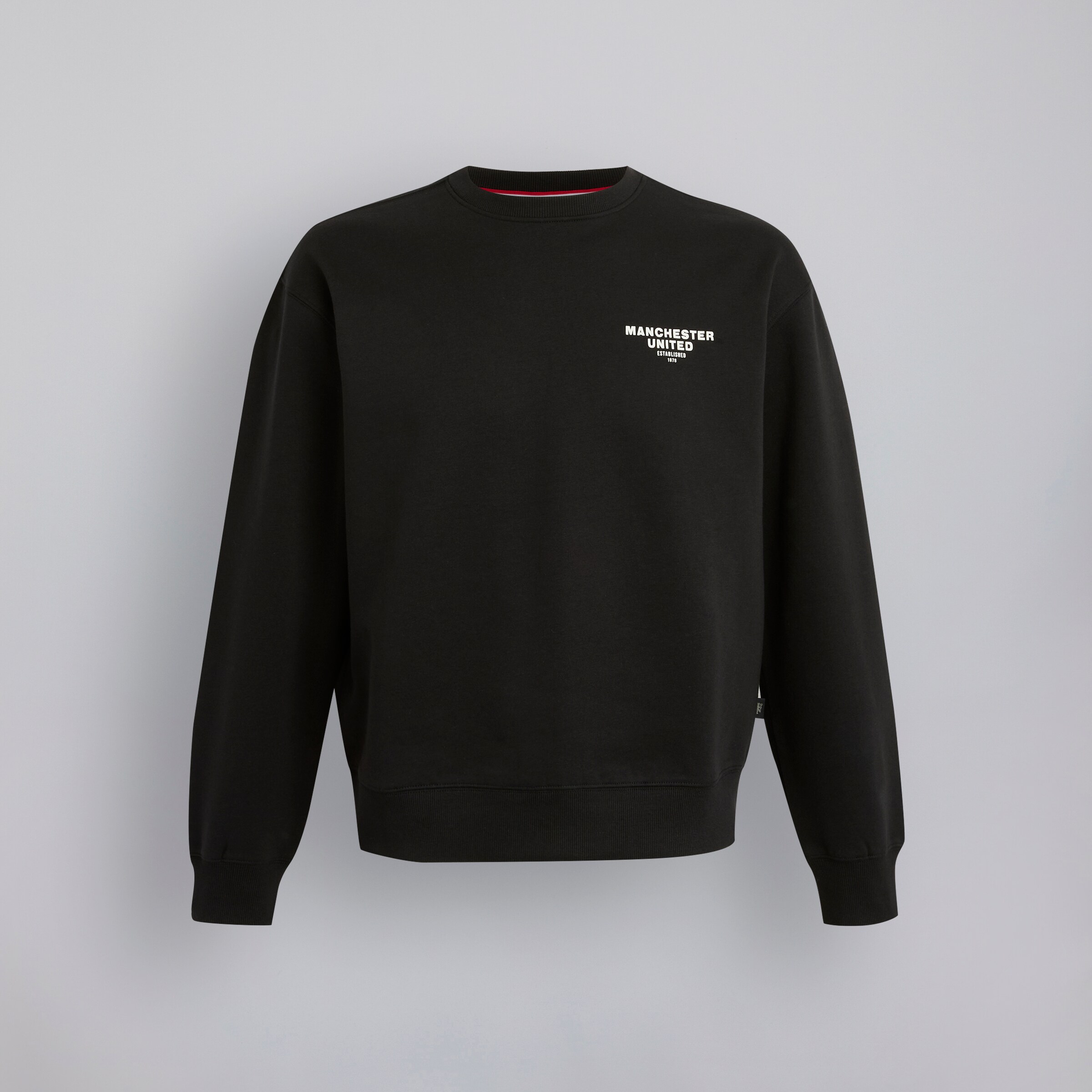 Manchester United Womens Back Print Sweatshirt Black Black Detail [6-7]