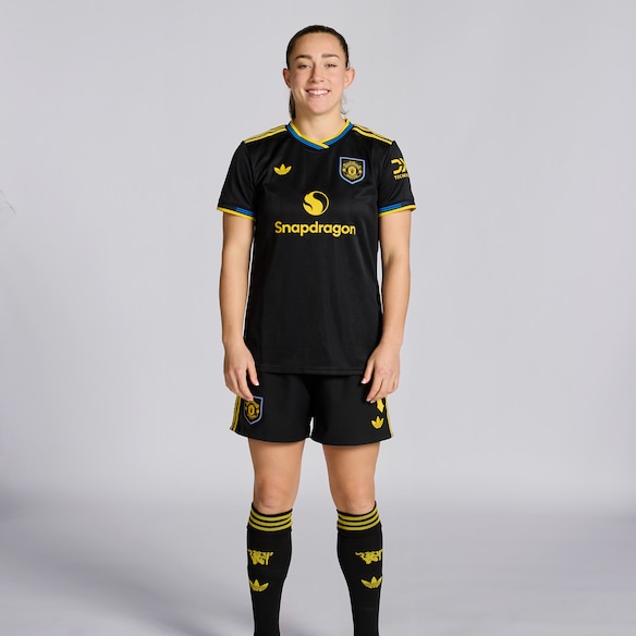 Manchester United 25/26 Womens Third Authentic Jersey Black