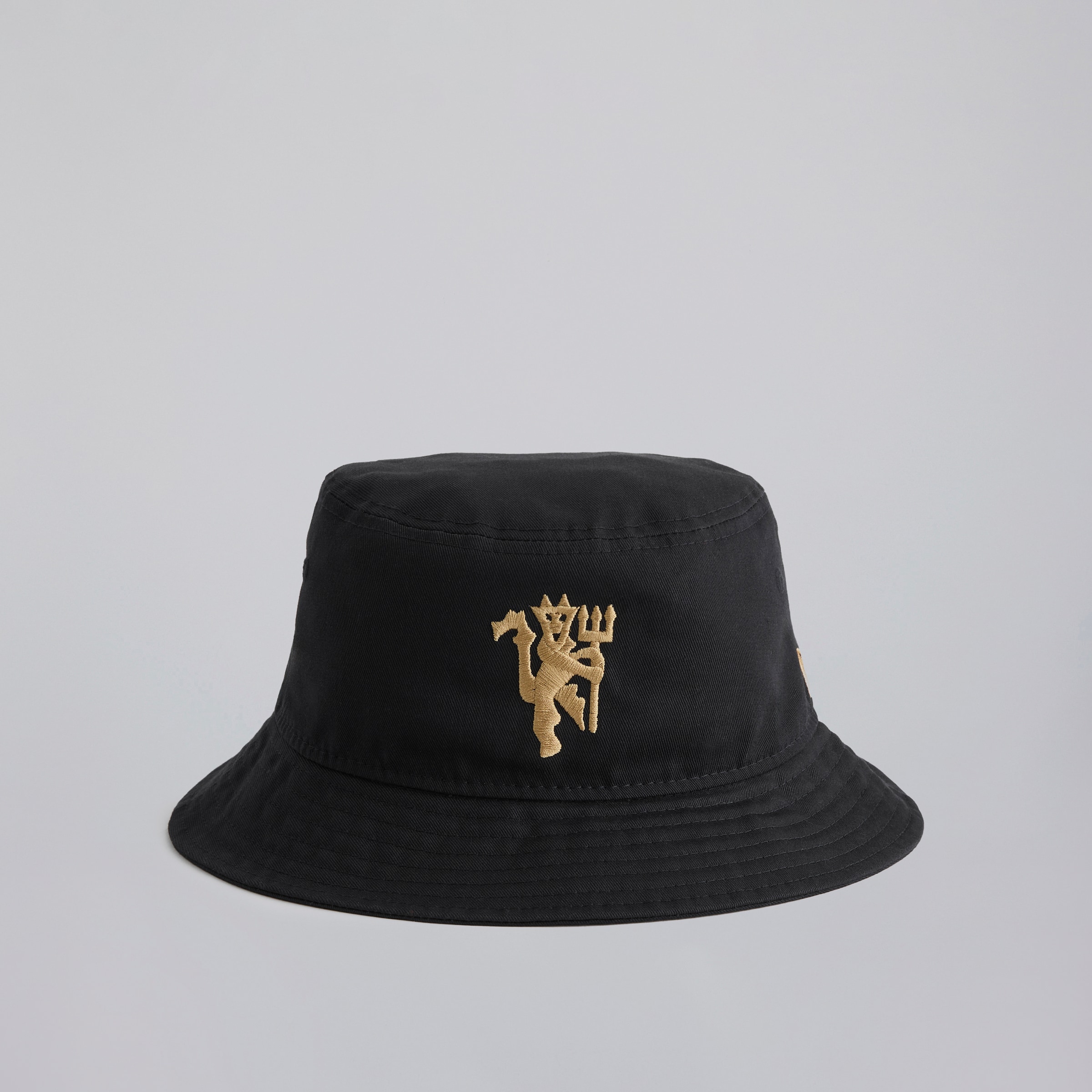 Manchester United x New Era Gold Devil Bucket Hat Navy Navy blue