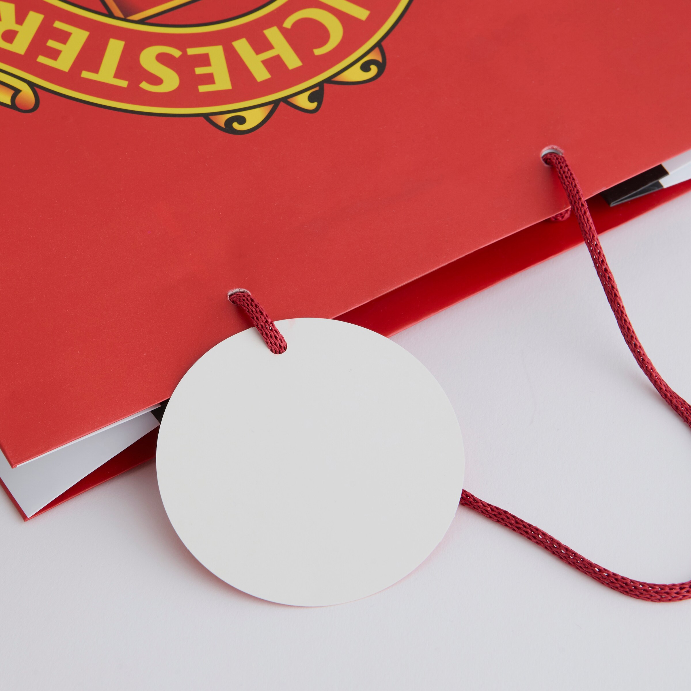 Manchester United Medium Core Gift Bag 26 x 33 cm Red Red Detail [4-4]