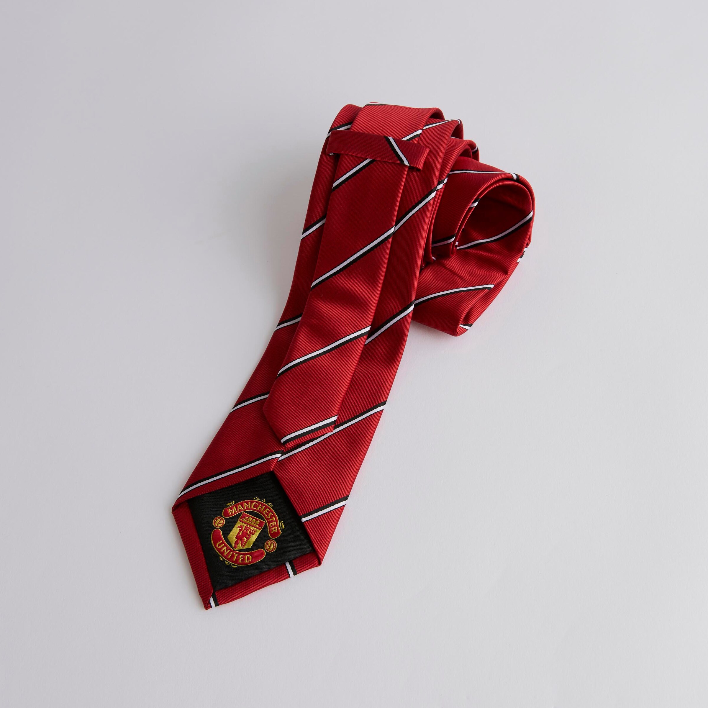 Manchester United Stripe Crest Tie Red Detail [2-4]