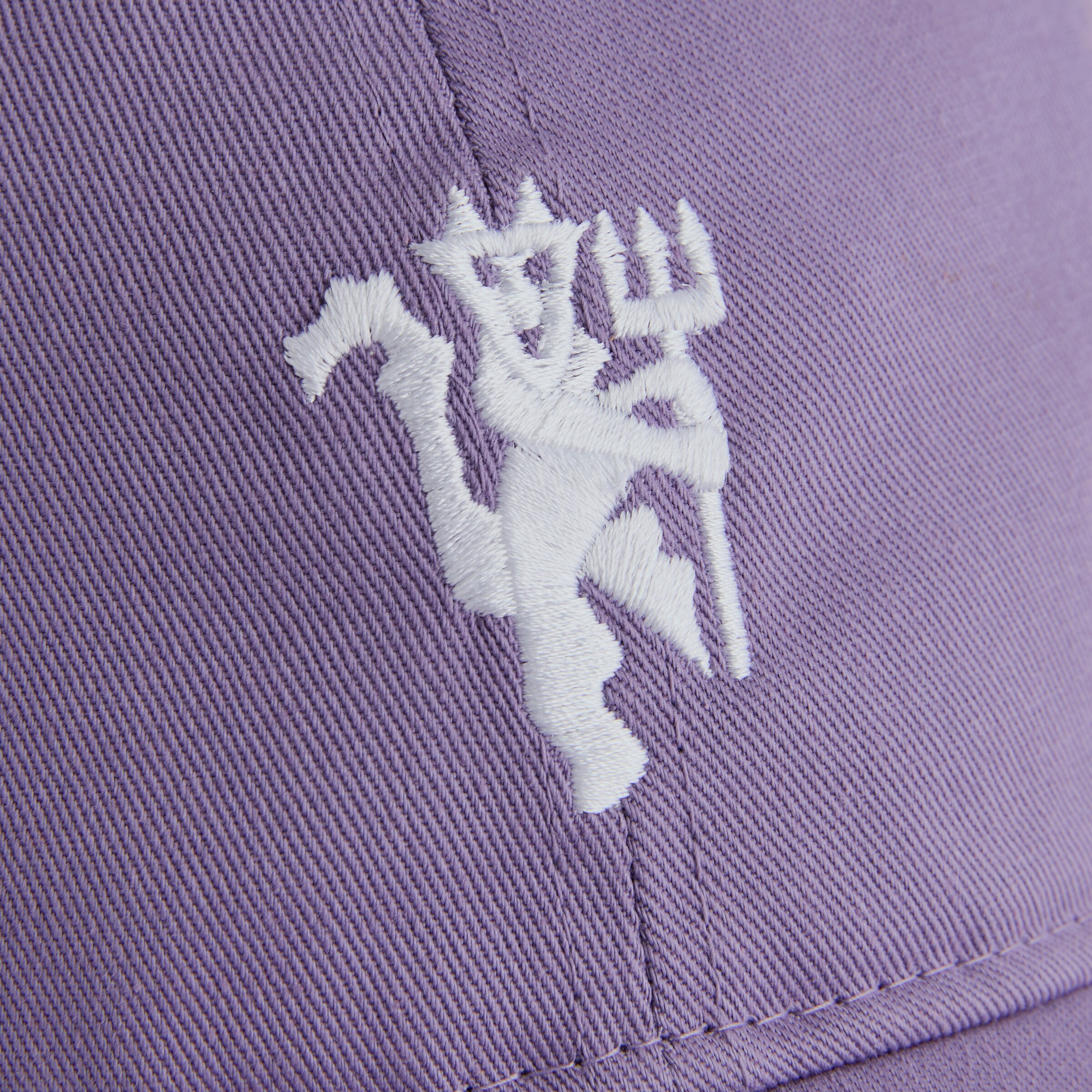 Manchester United x New Era Womens Devil 9Twenty Cap Purple Purple Detail [5-5]